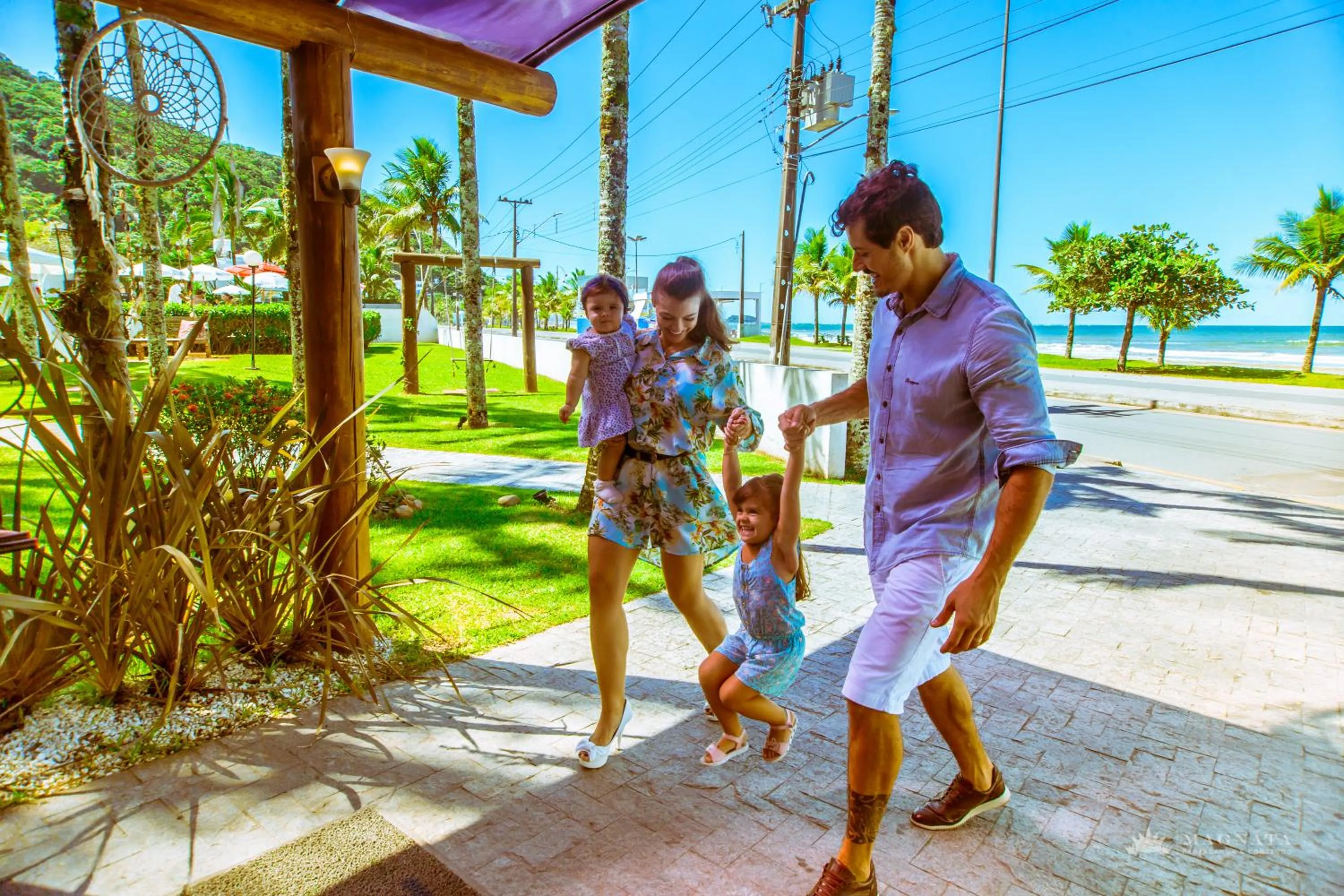 Facade/entrance in Hotel VillaReal Guaratuba - Caieiras
