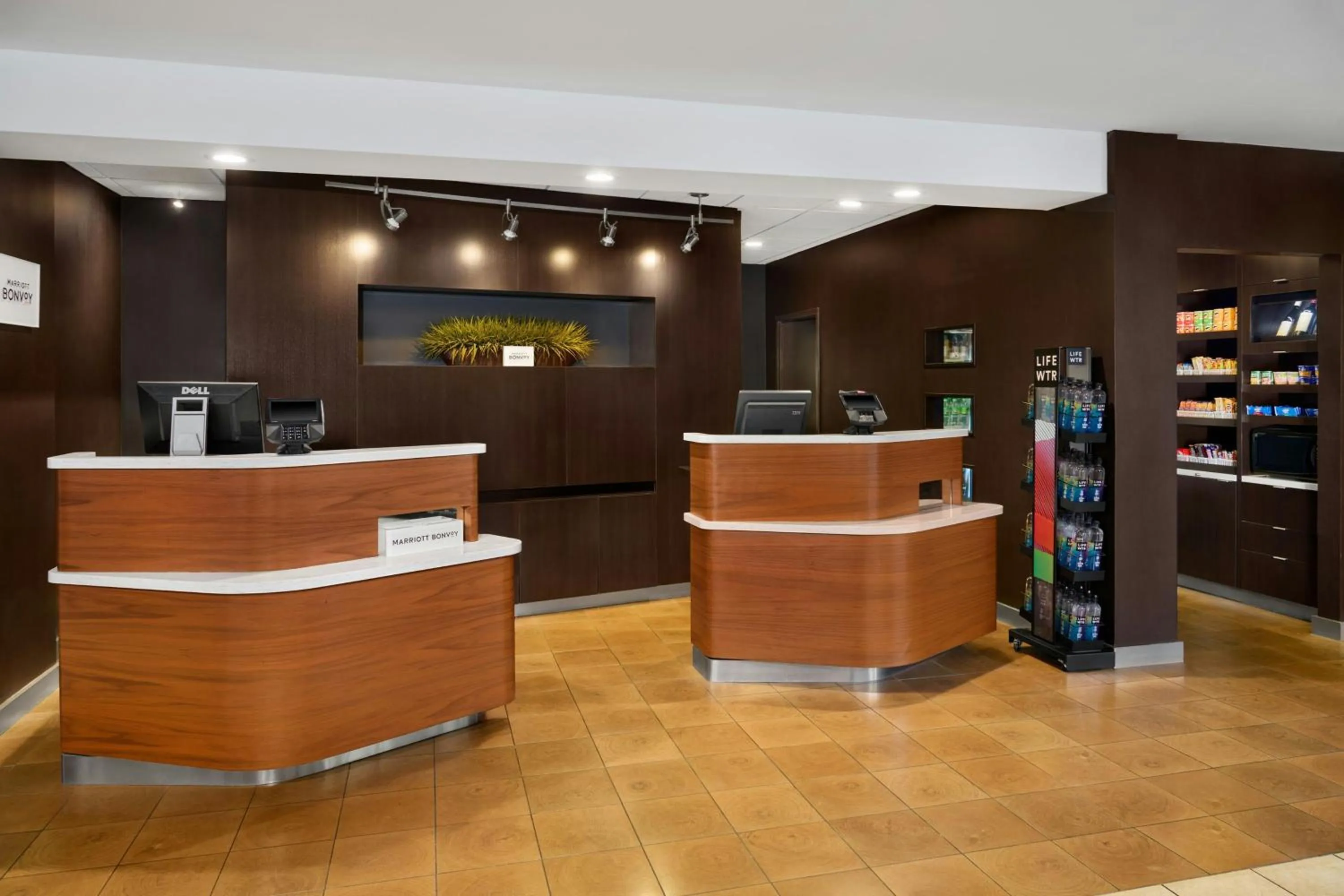 Lobby or reception in Courtyard by Marriott Huntsville University Drive