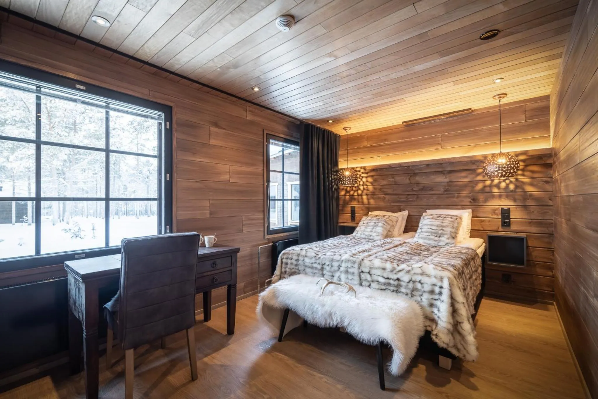 Photo of the whole room, Bed in Wilderness Hotel Nellim & Igloos