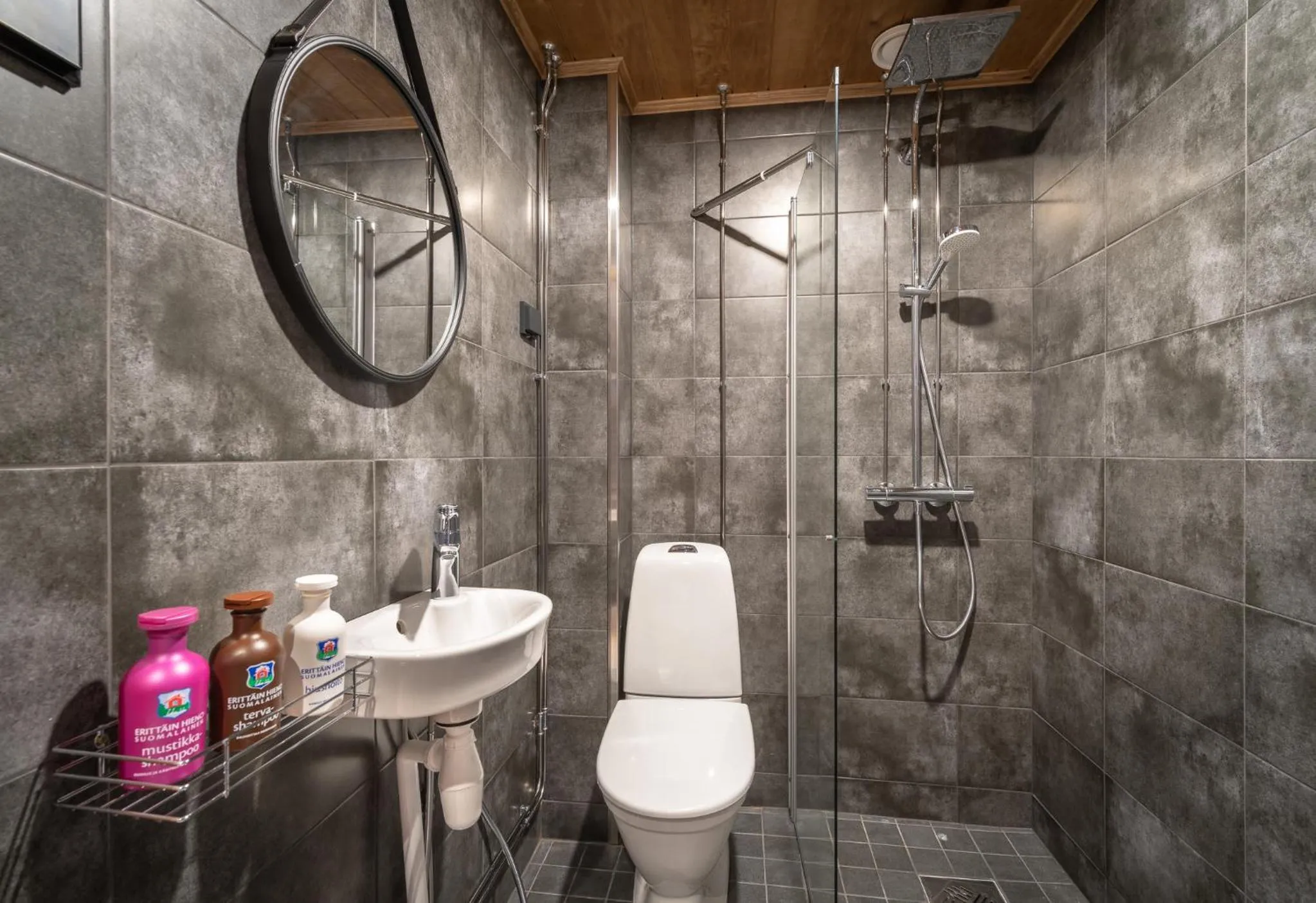 Bathroom in Wilderness Hotel Nellim & Igloos