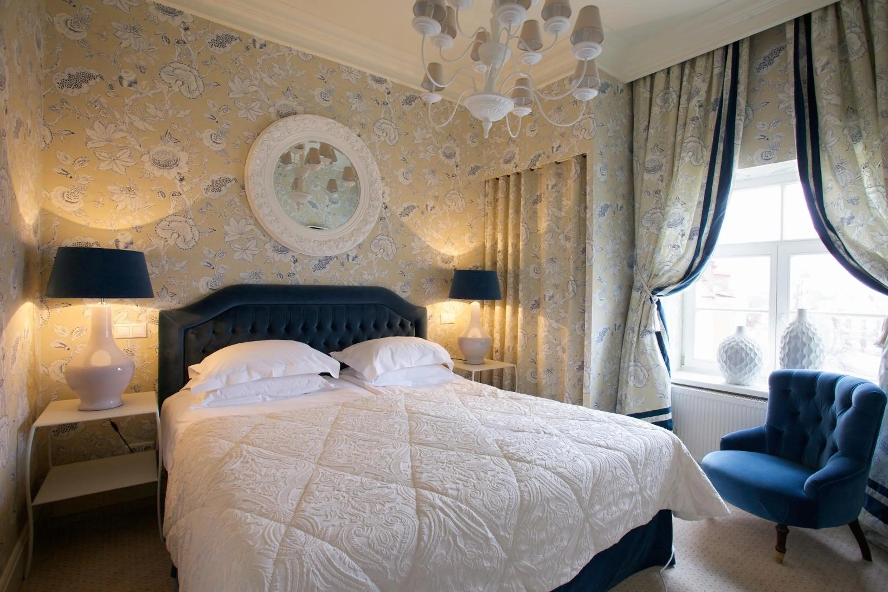 Bedroom, Bed in Hotel Apia