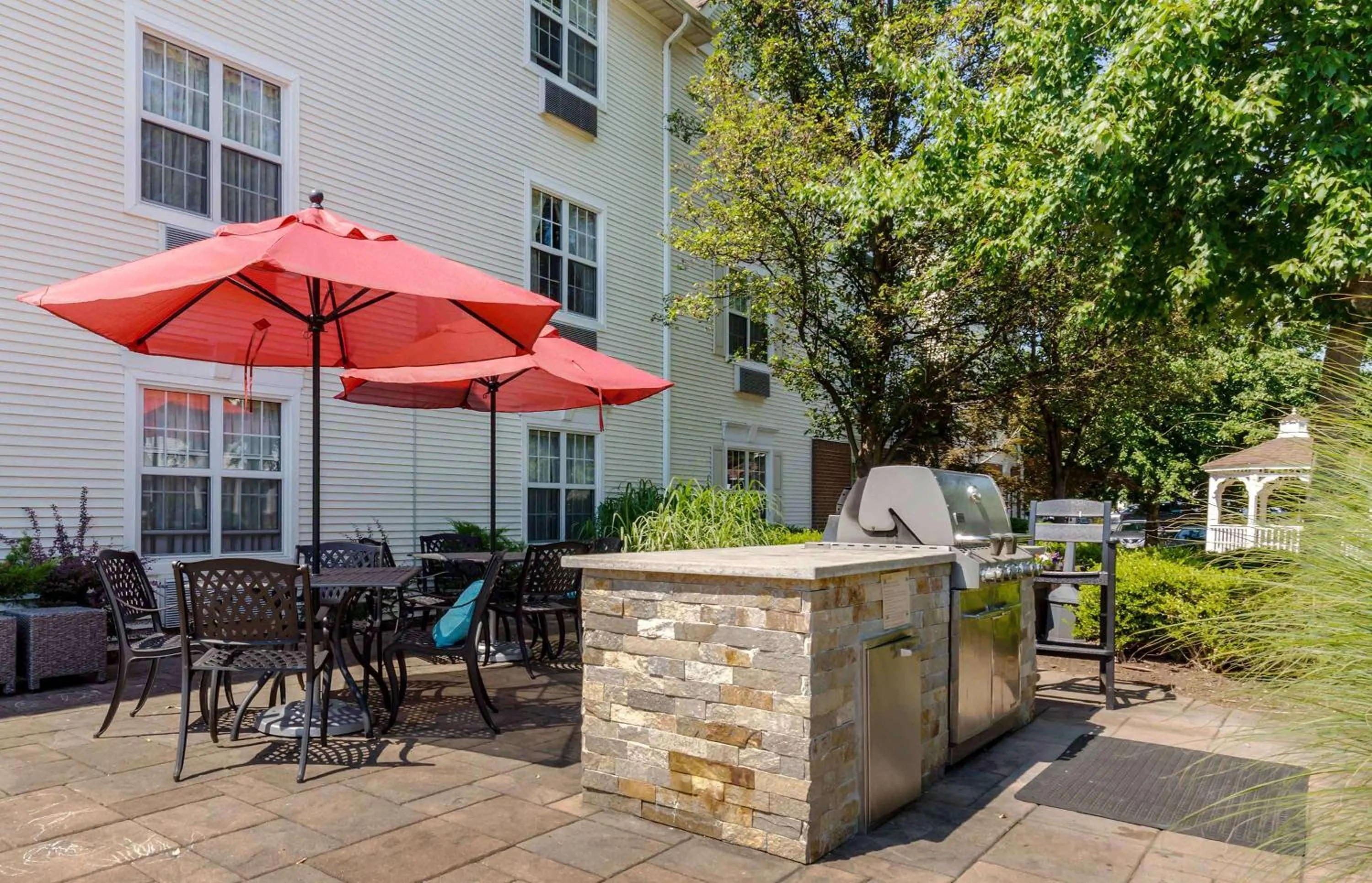 Property building in Extended Stay America Suites - Chantilly - Dulles