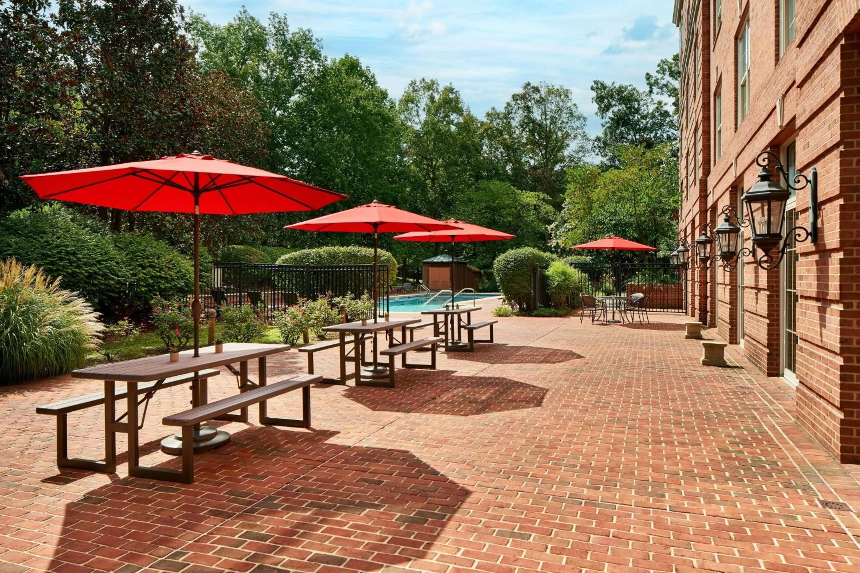 Swimming pool in Westfields Marriott Washington Dulles