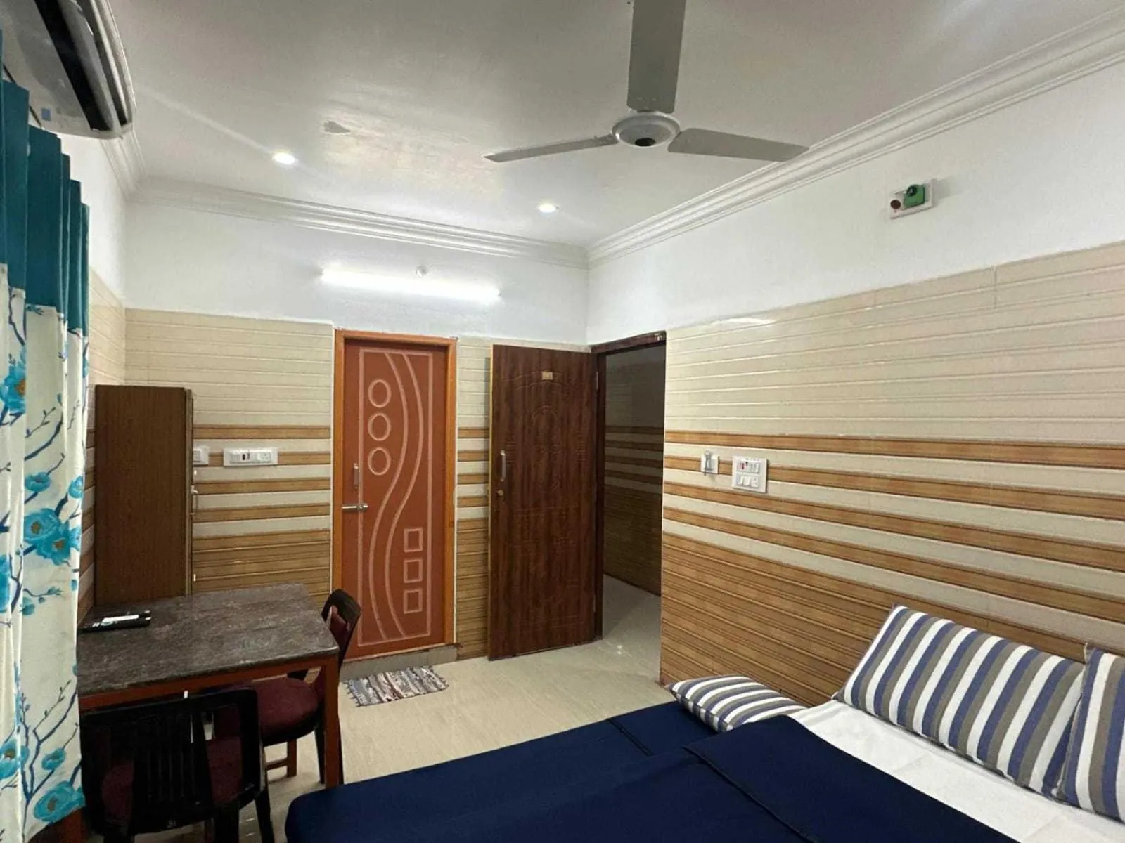 Bedroom, Bed in Hotel O SGRT Residency