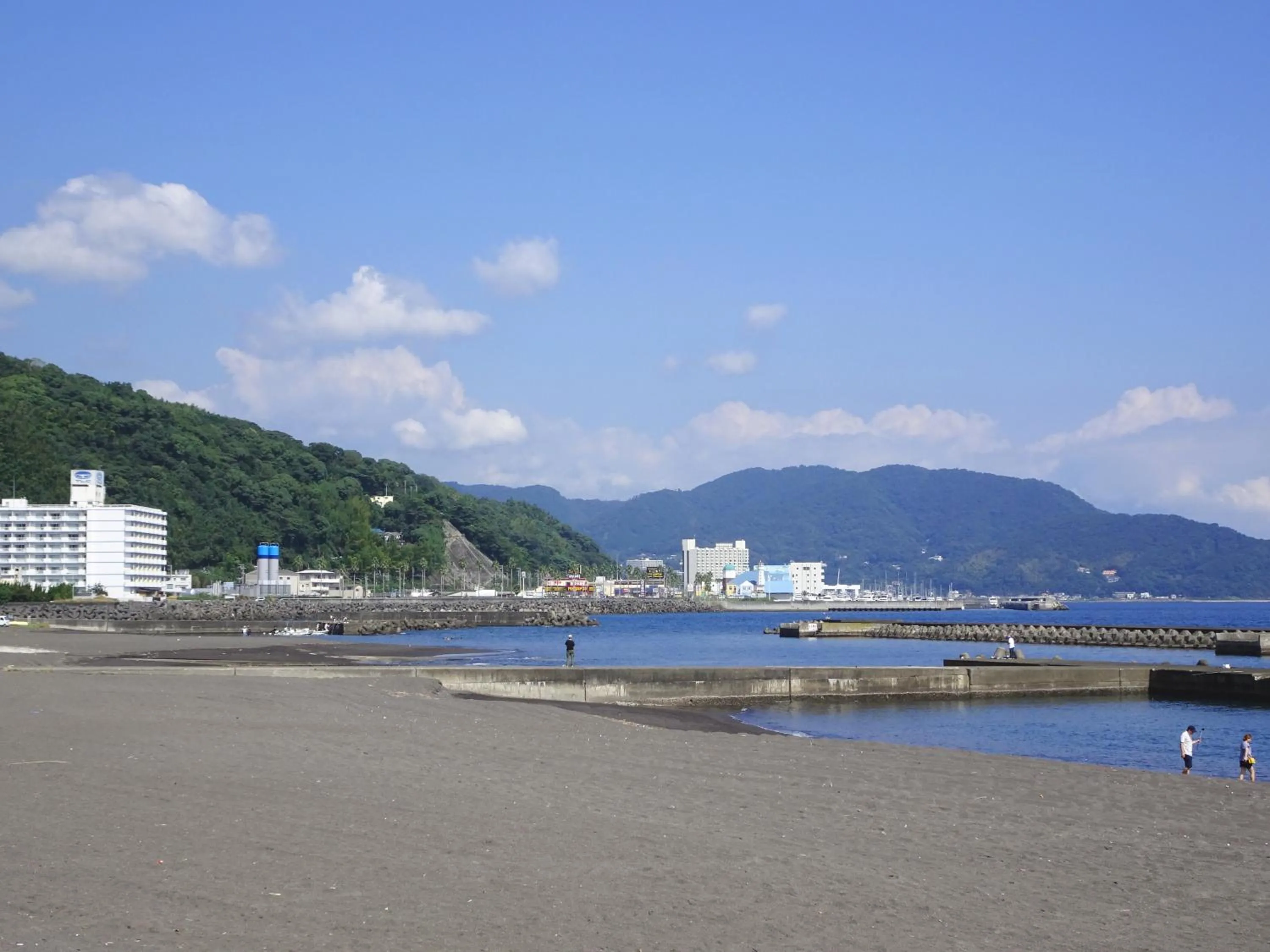 Beach in Izu no Ie UNO