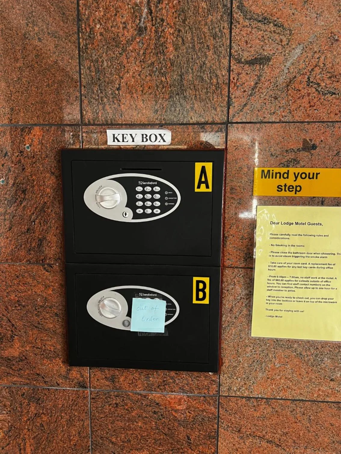 Property building in Edgecliff Lodge Motel