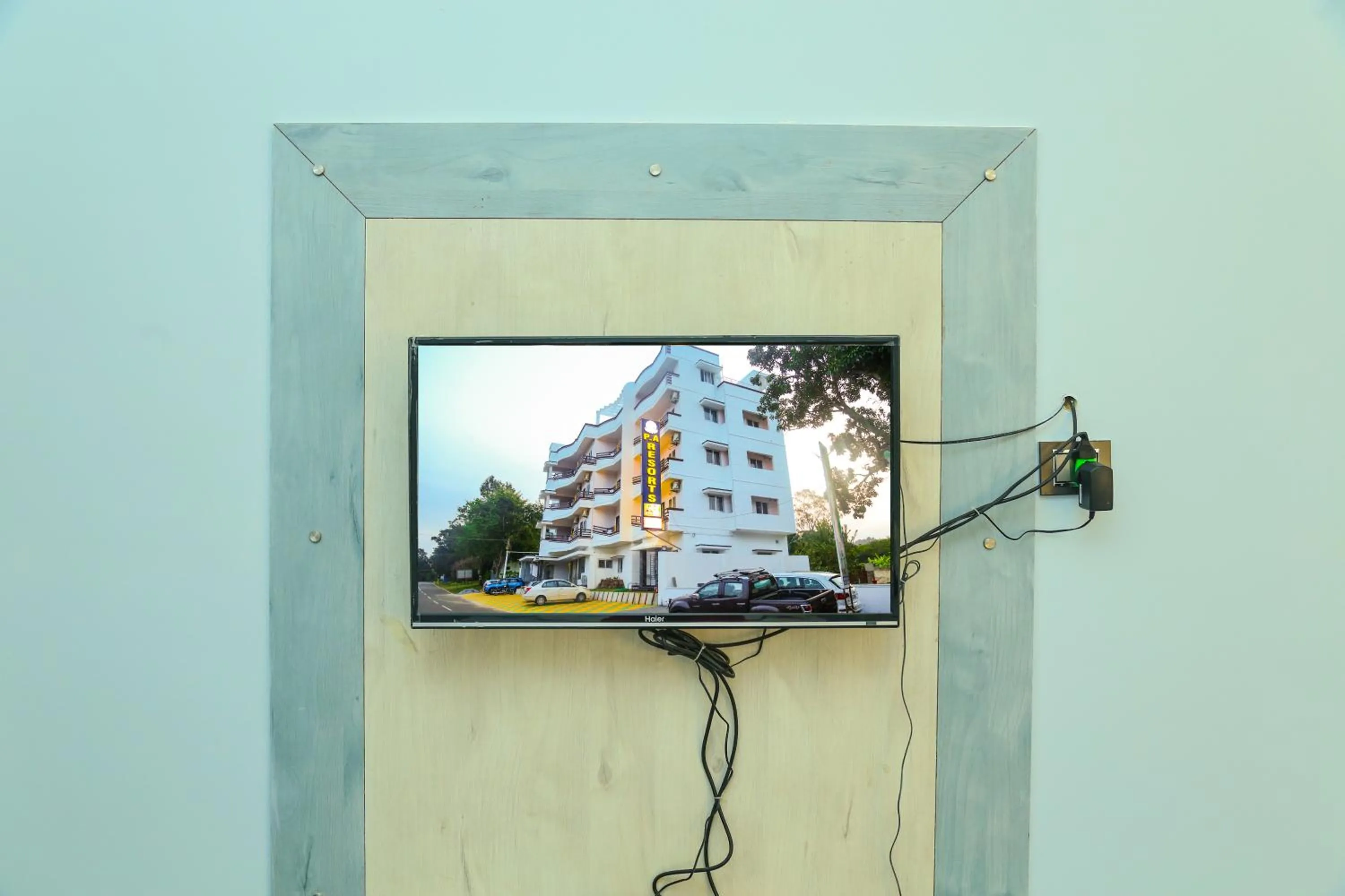 TV and multimedia in P A Resort