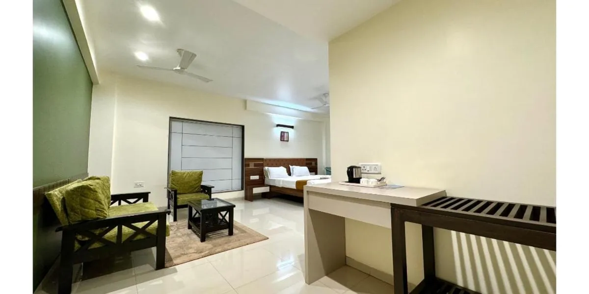 Living room in Hotel Sadhana Executive