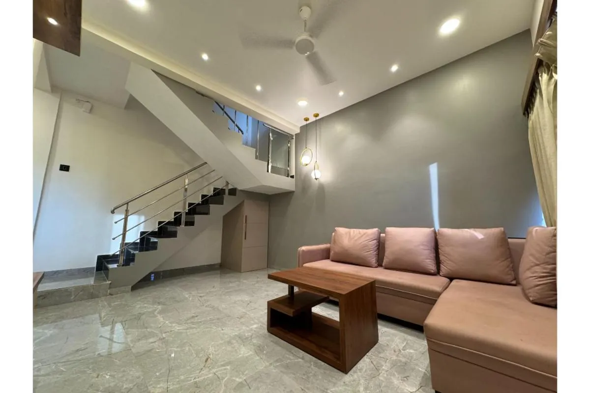 Hotel Sadhana Executive