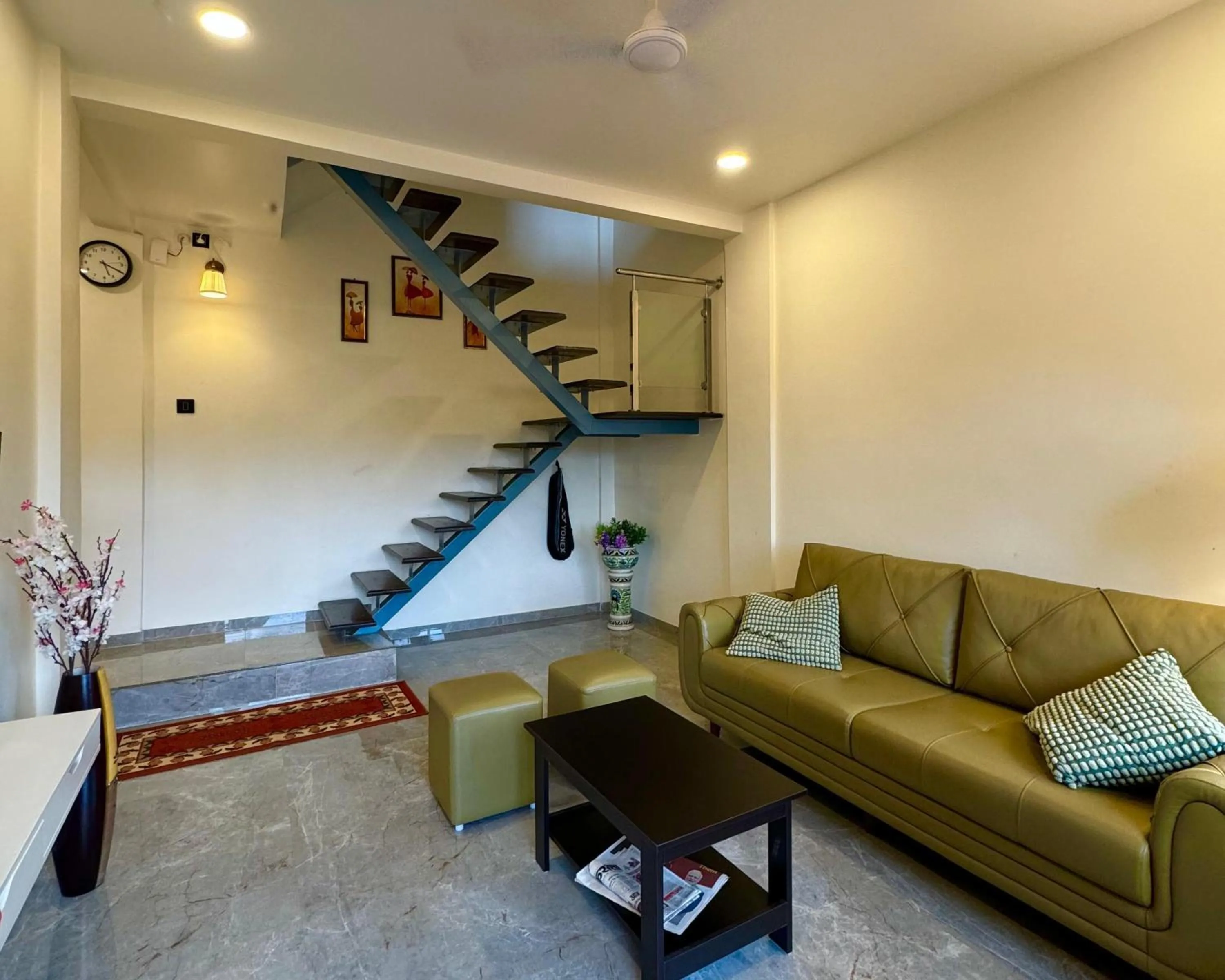 Living room in Hotel Sadhana Executive