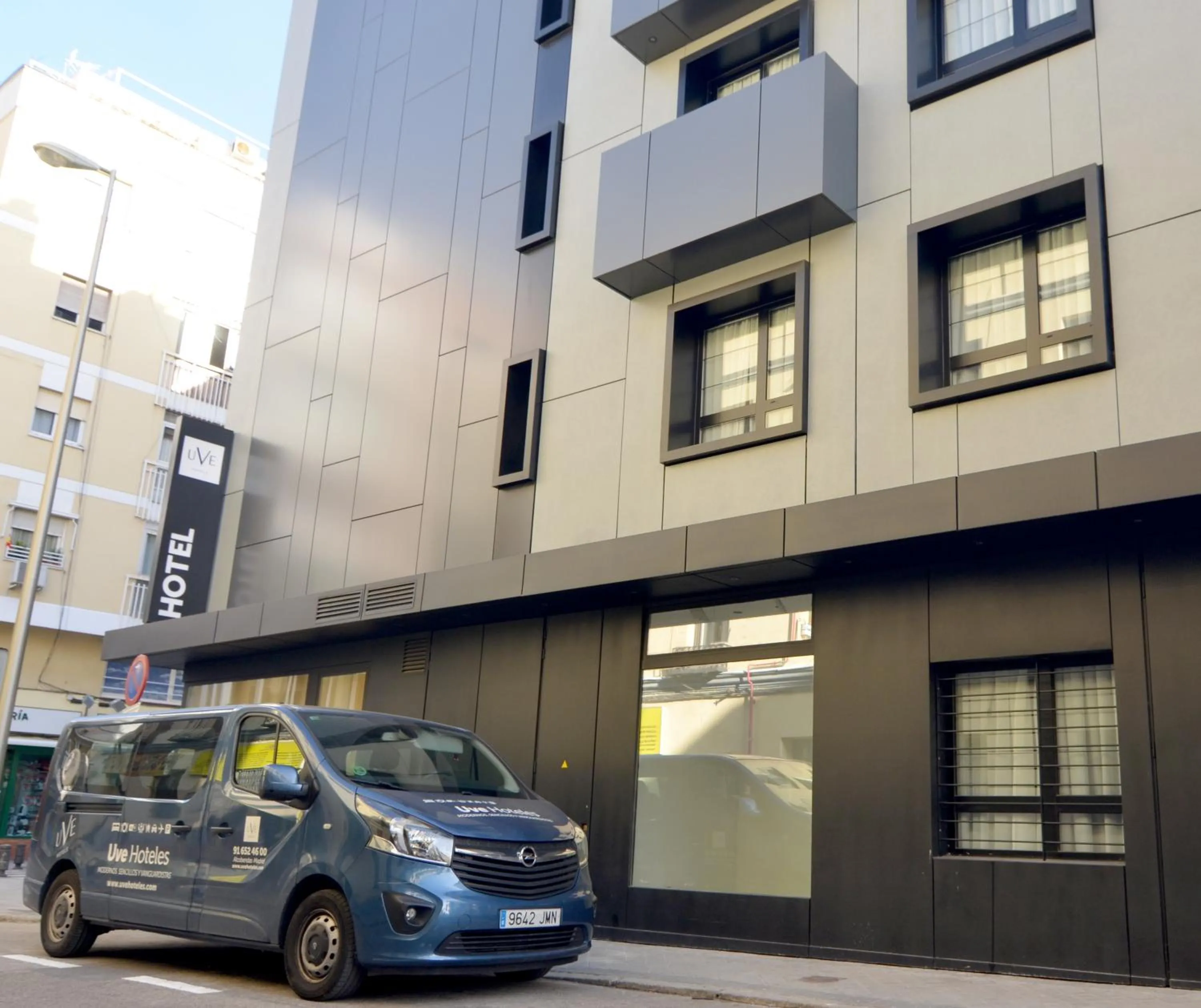 Facade/entrance in UVE Marcenado