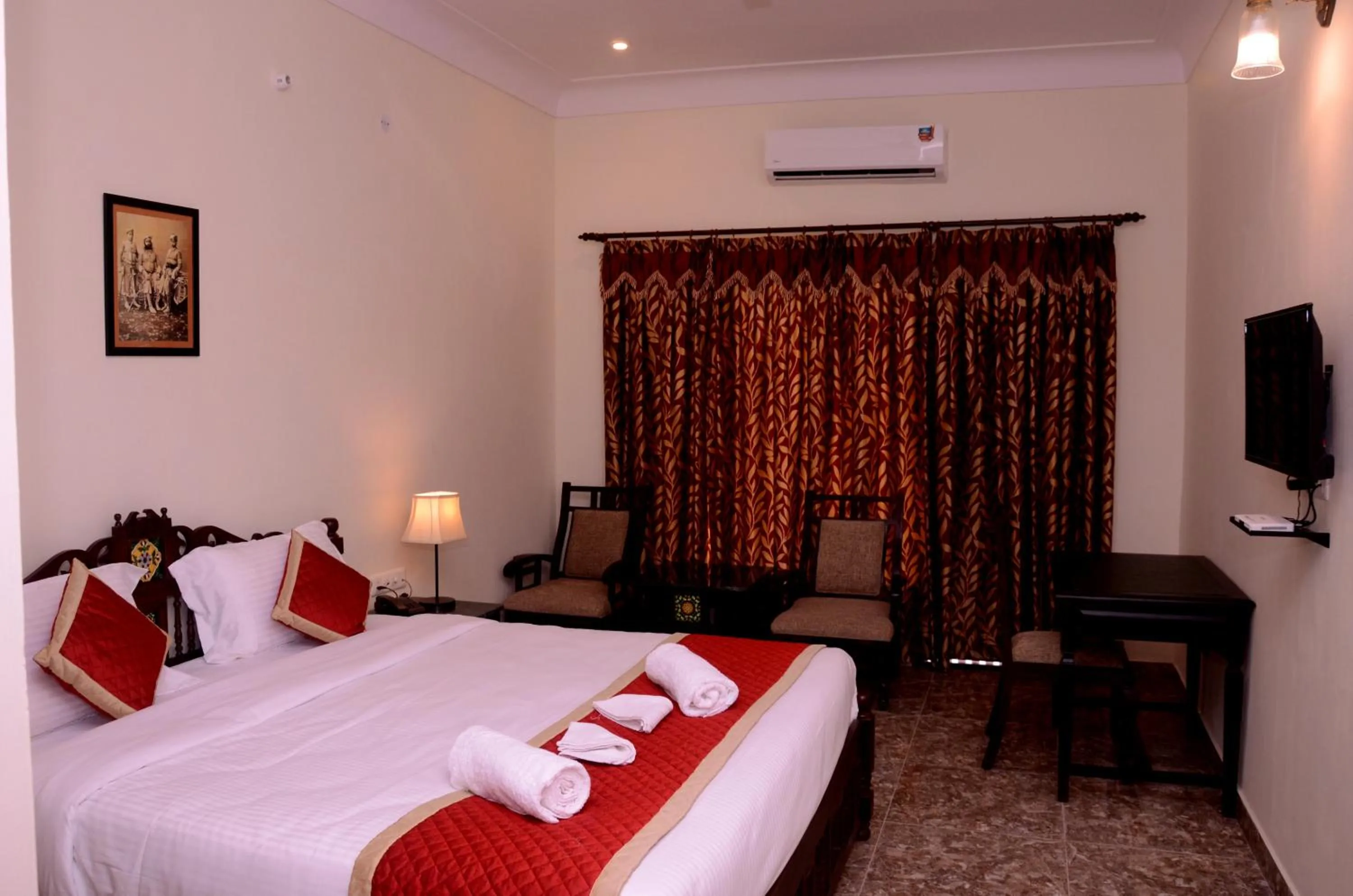 Bedroom in Moti Mahal - A Heritage Haveli