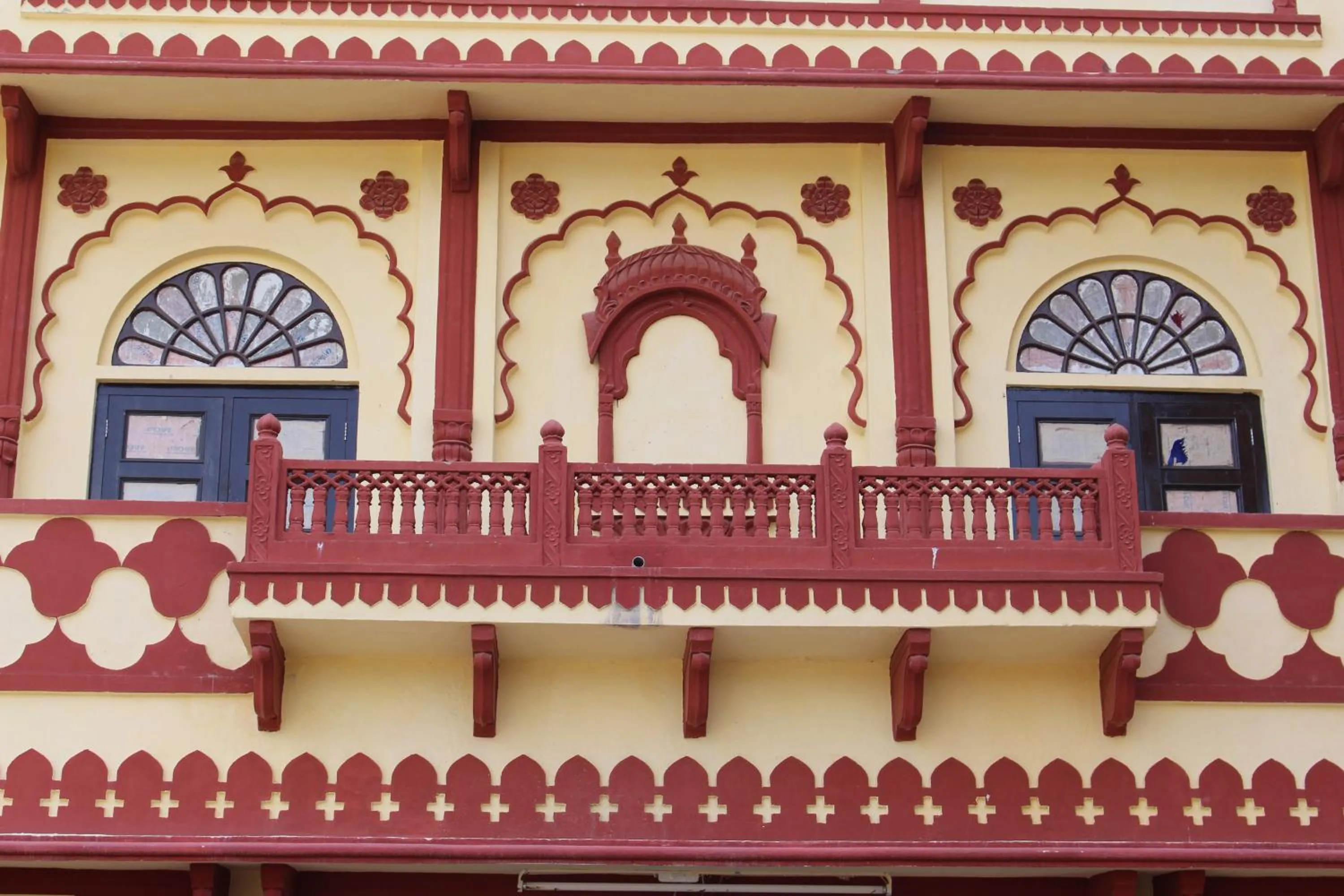 Facade/entrance in Moti Mahal - A Heritage Haveli
