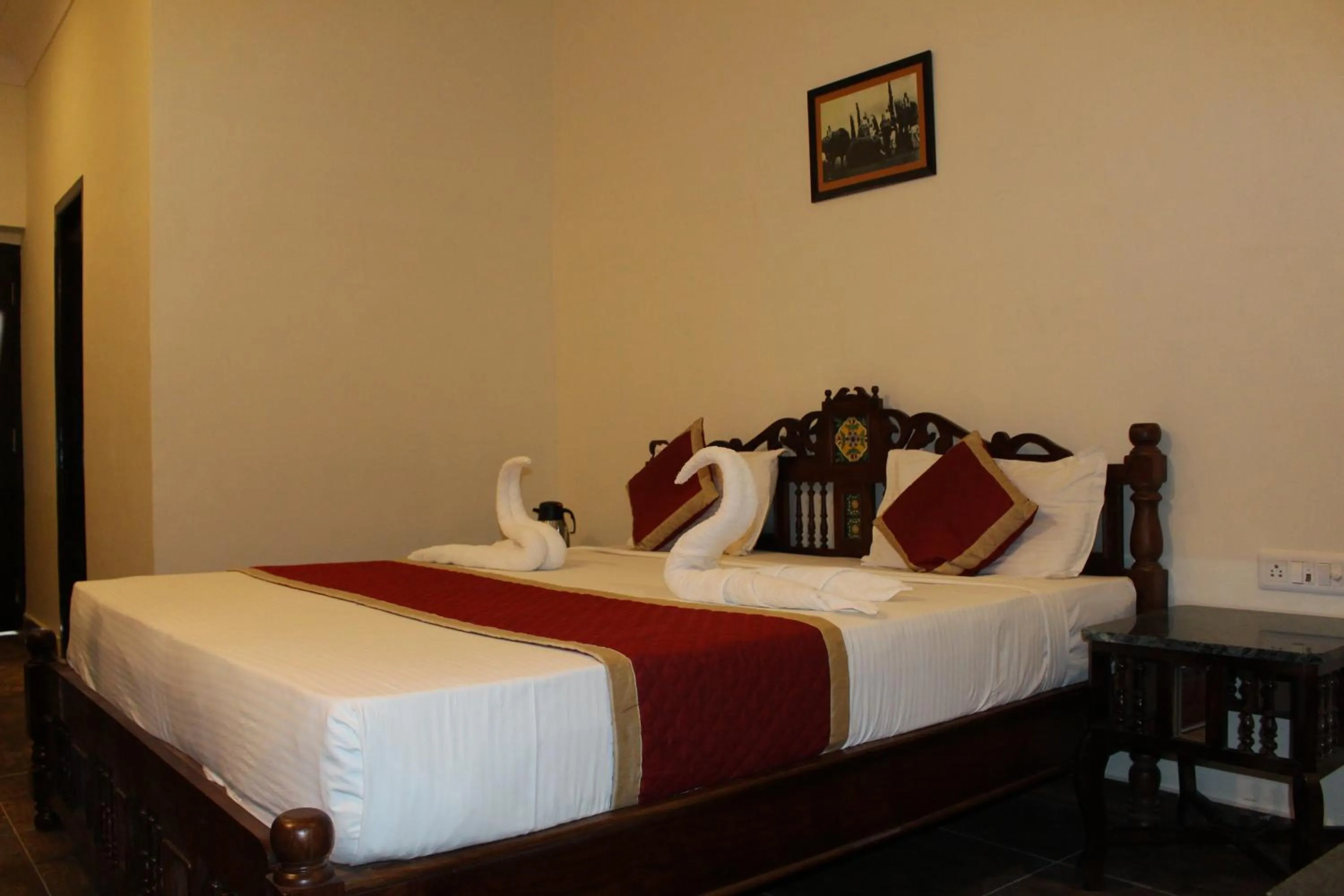 Bedroom in Moti Mahal - A Heritage Haveli