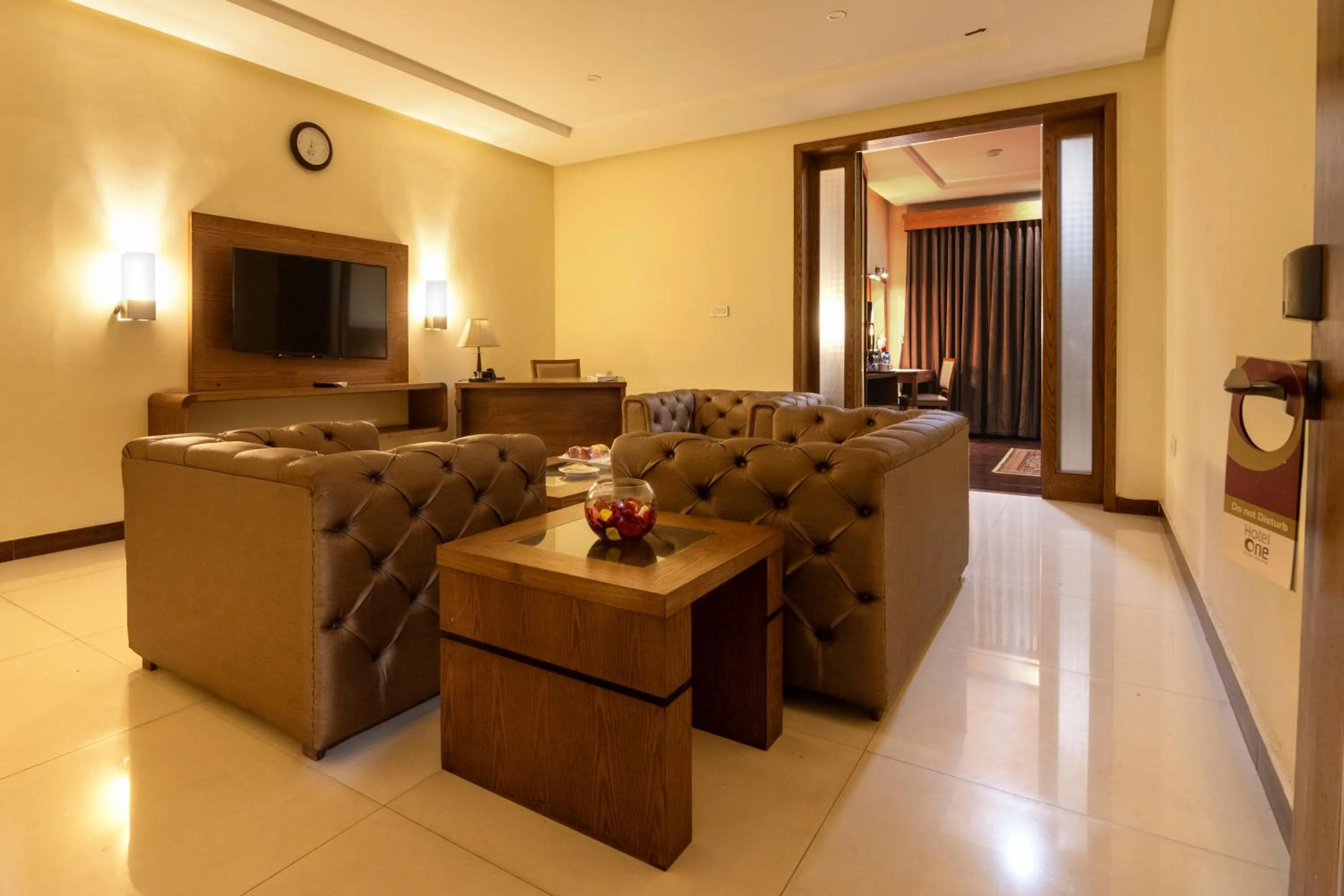 Living room in Hotel One Tariq Road Multan