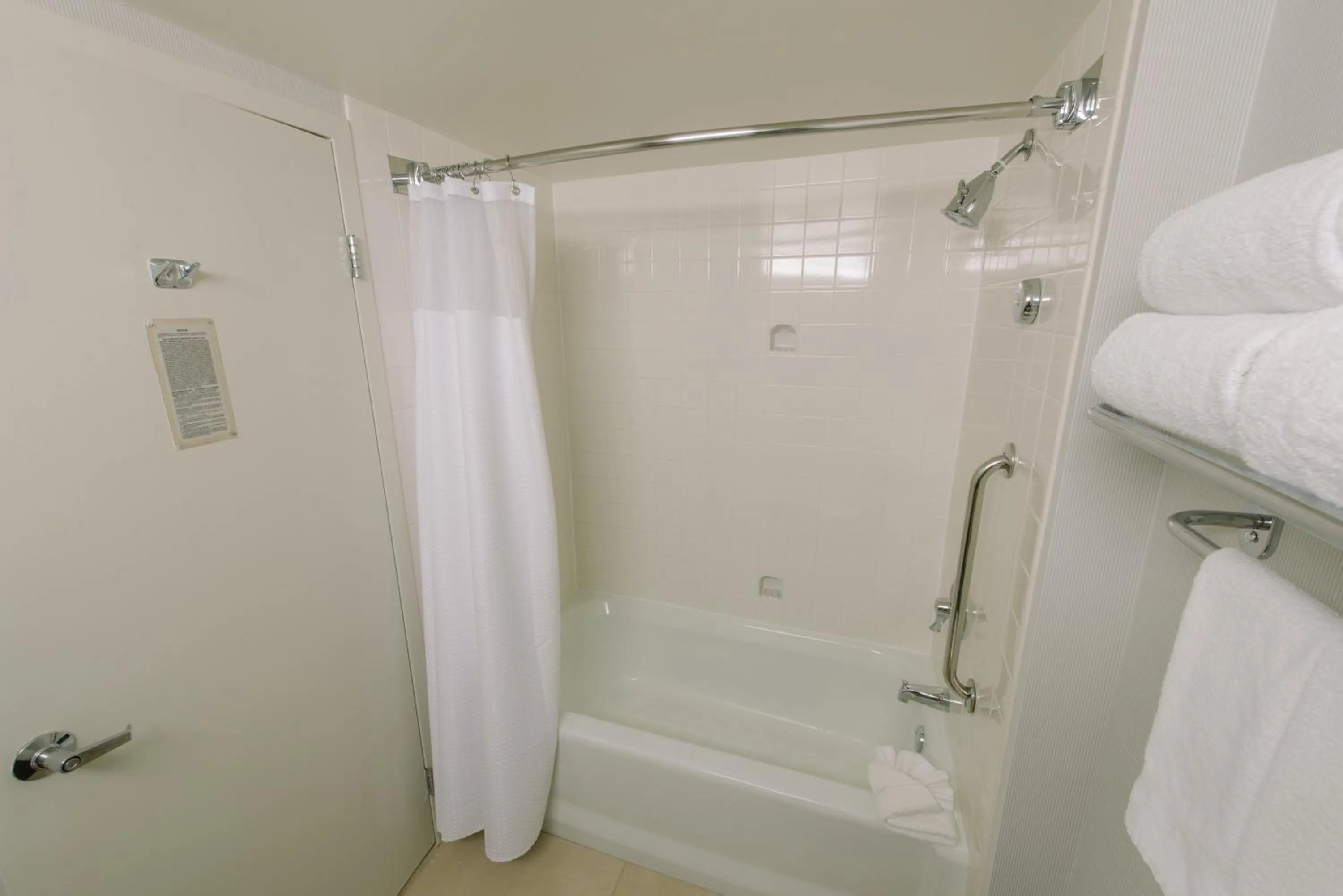 Bathroom in Courtyard by Marriott Nashua