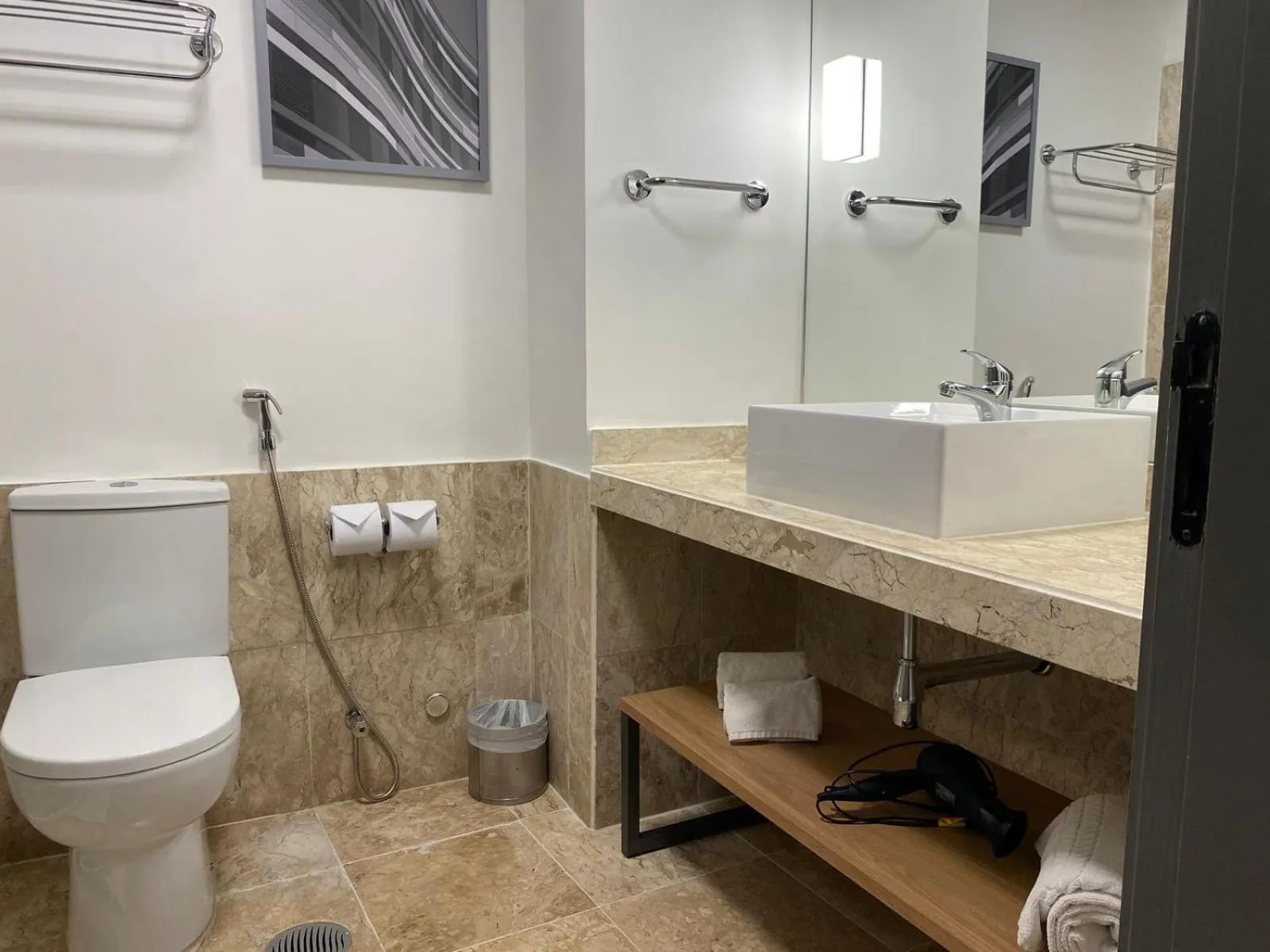 Bathroom in Radisson Alphaville