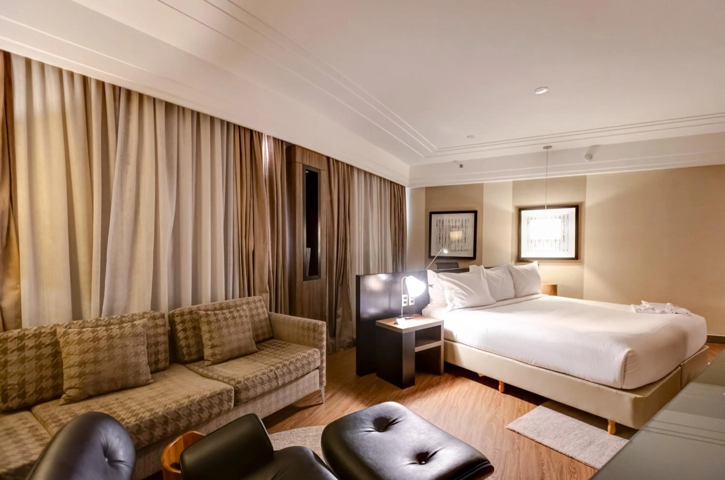 Photo of the whole room, Bed in Radisson Alphaville