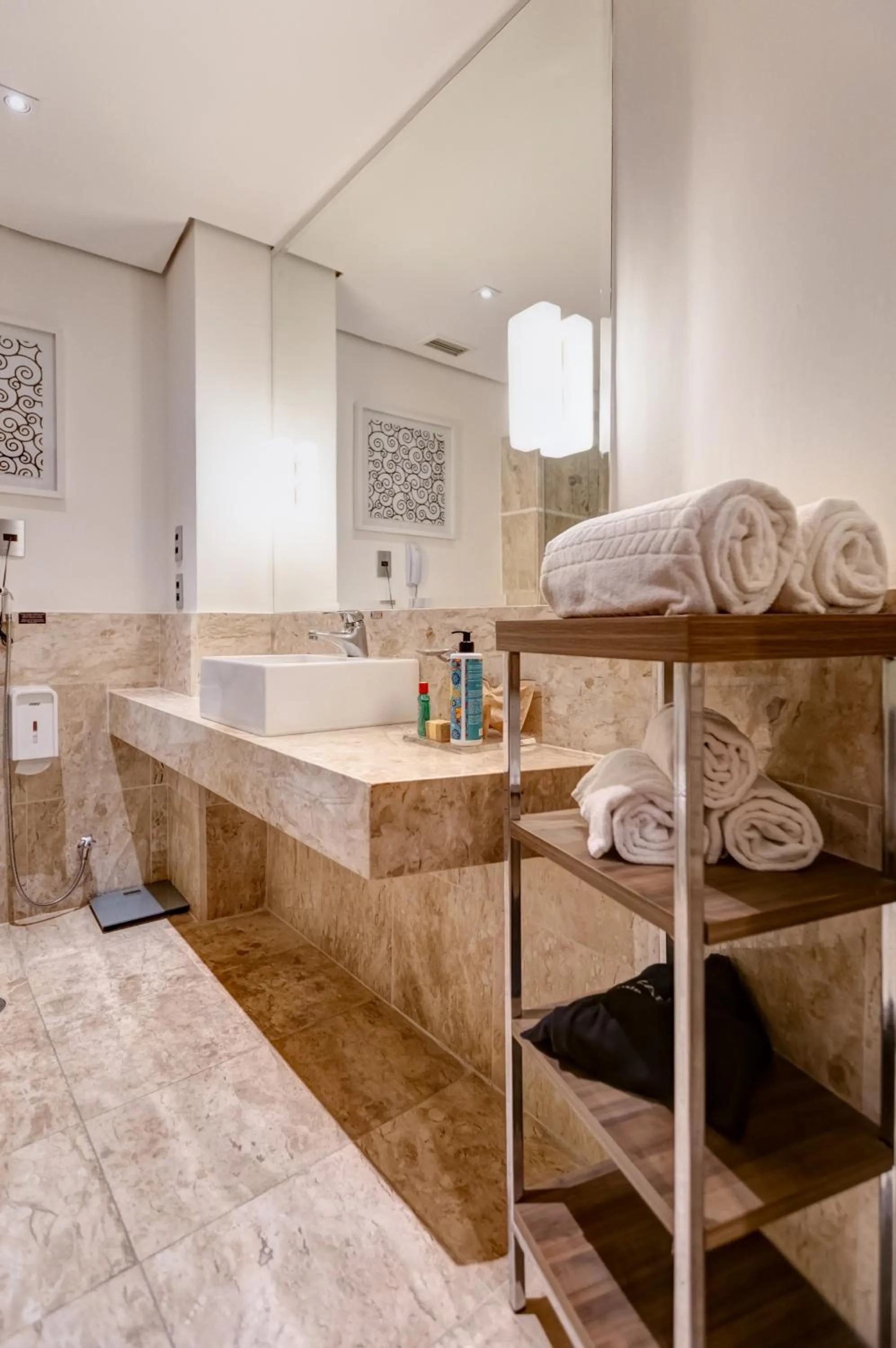 Bathroom in Radisson Alphaville