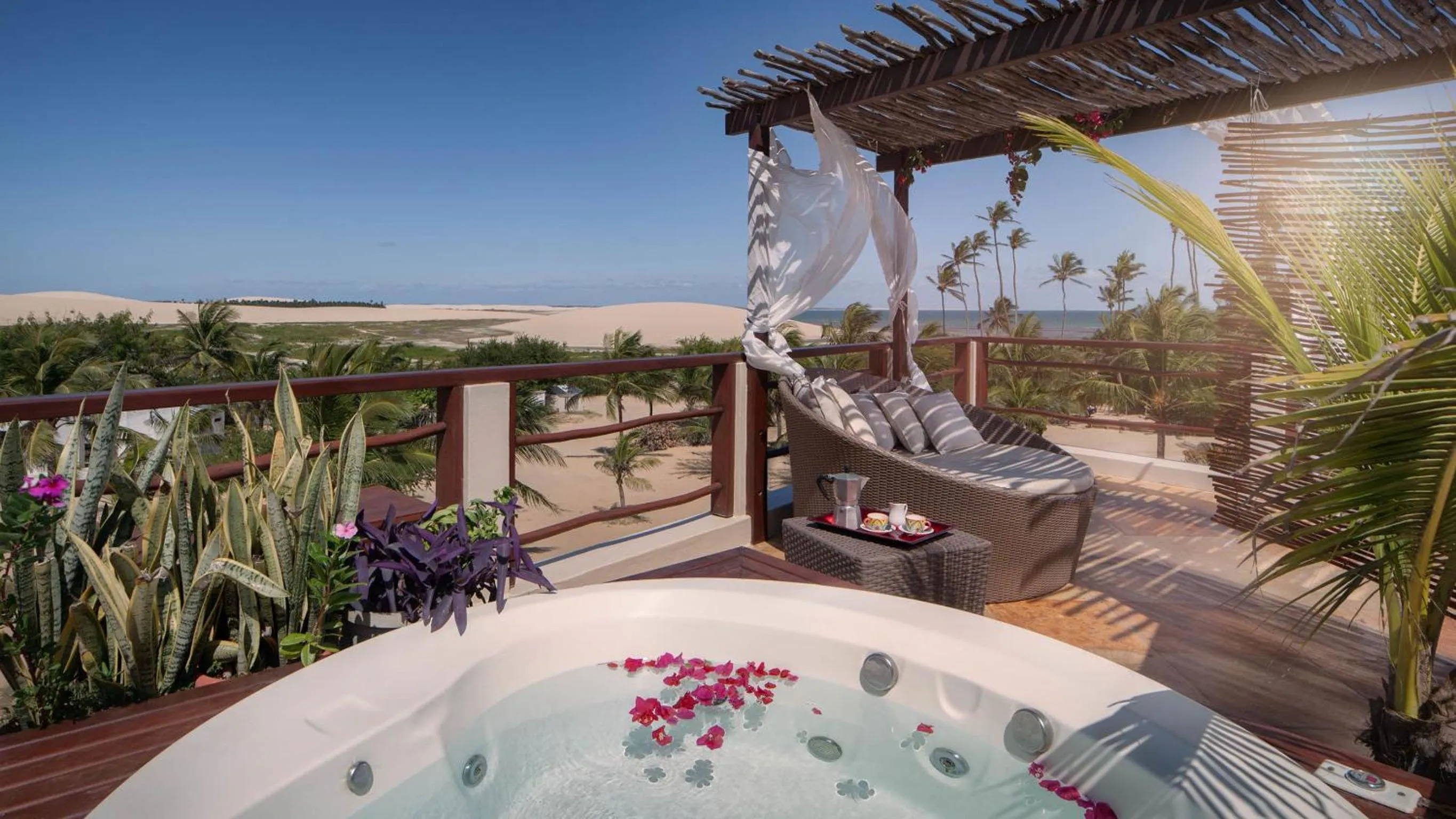 Hot Tub in Araxá Pousada