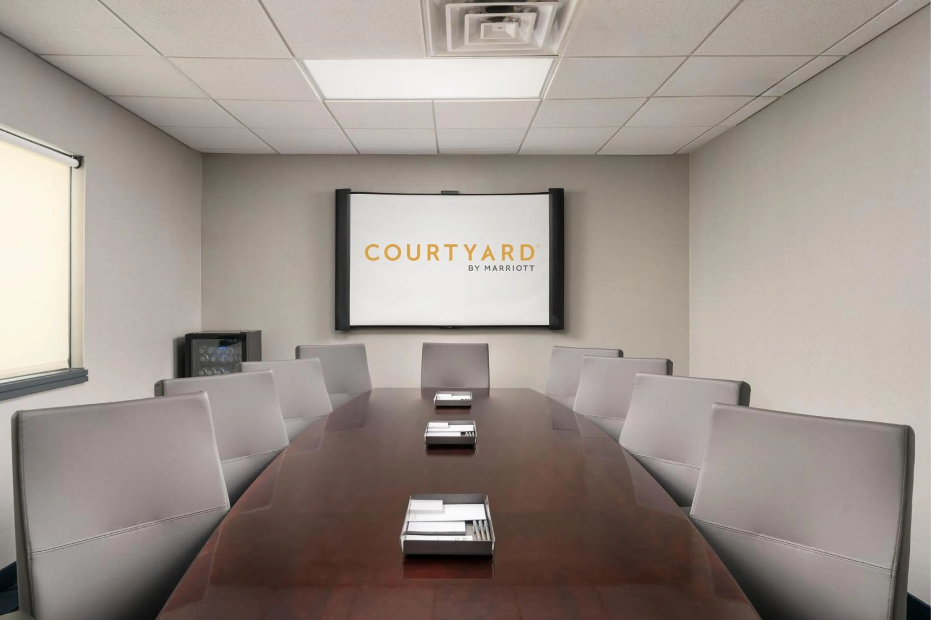 Meeting/conference room in Courtyard Melbourne West