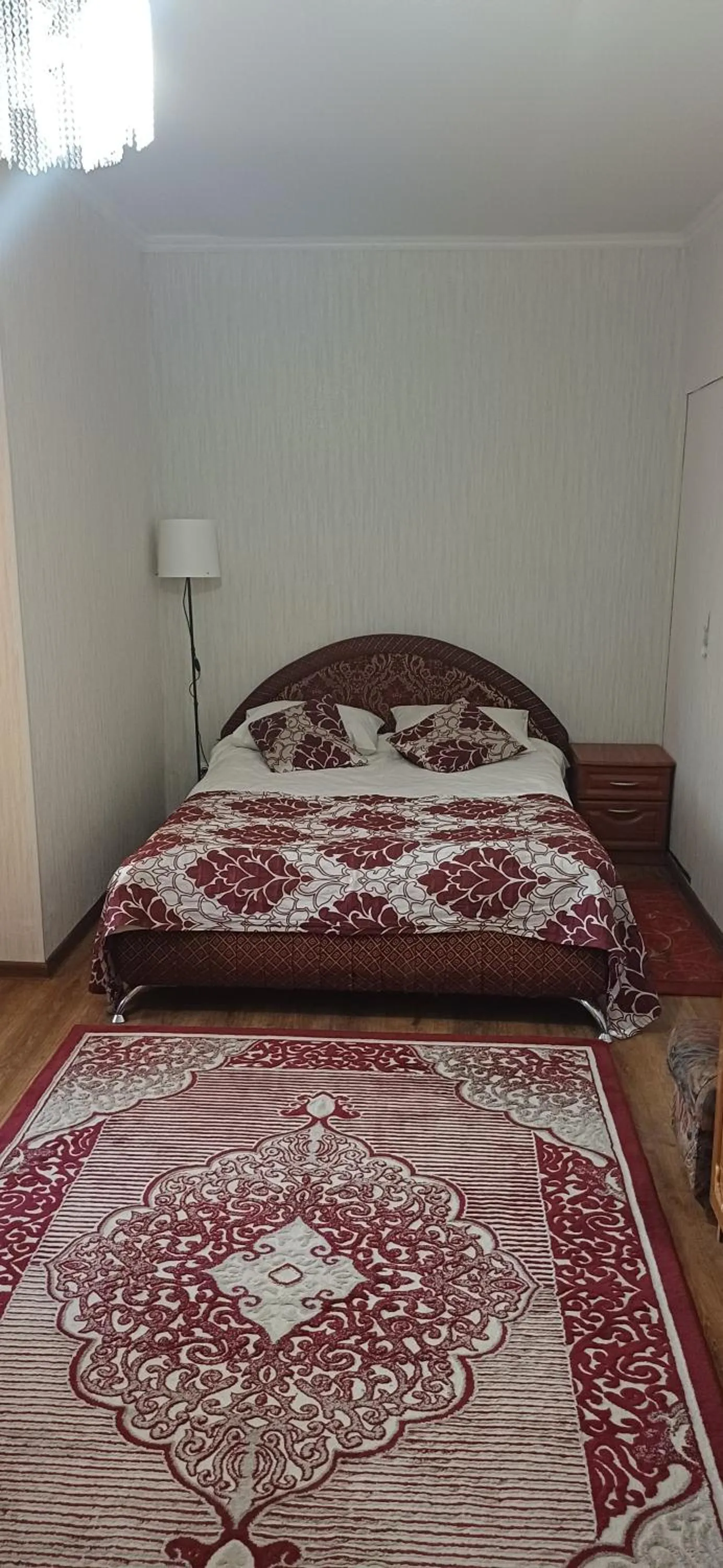 Bed in Hotel Gostynnyi Dvir