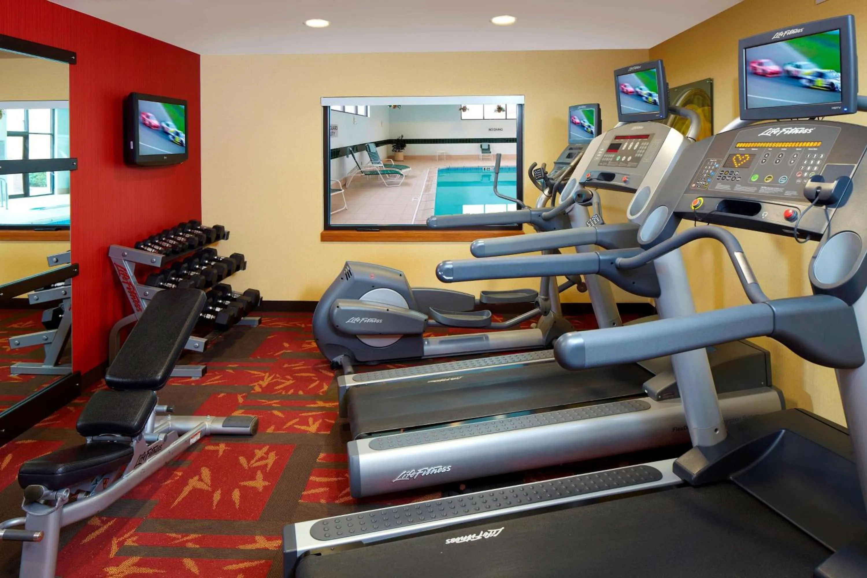 Spa and wellness centre/facilities in Sonesta Select Bettendorf