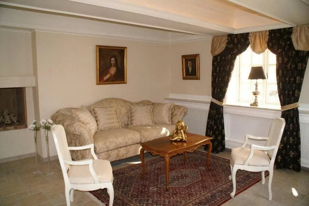 Skrøbelev Gods Manor House