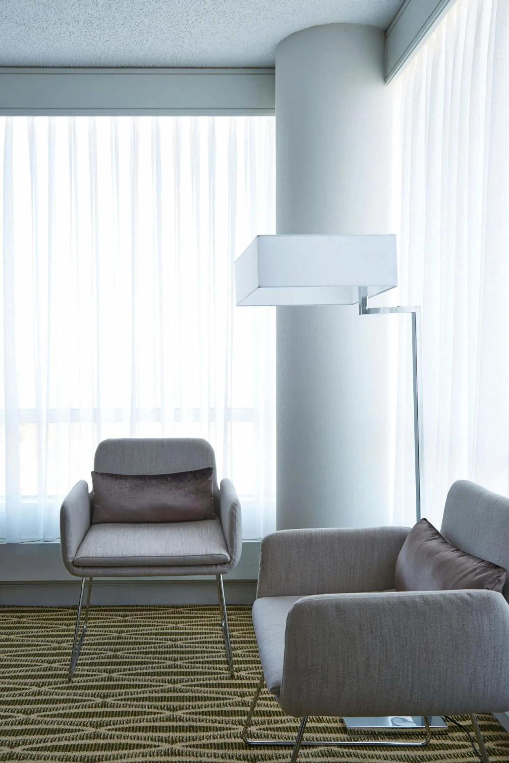 Photo of the whole room in Minneapolis Marriott Southwest