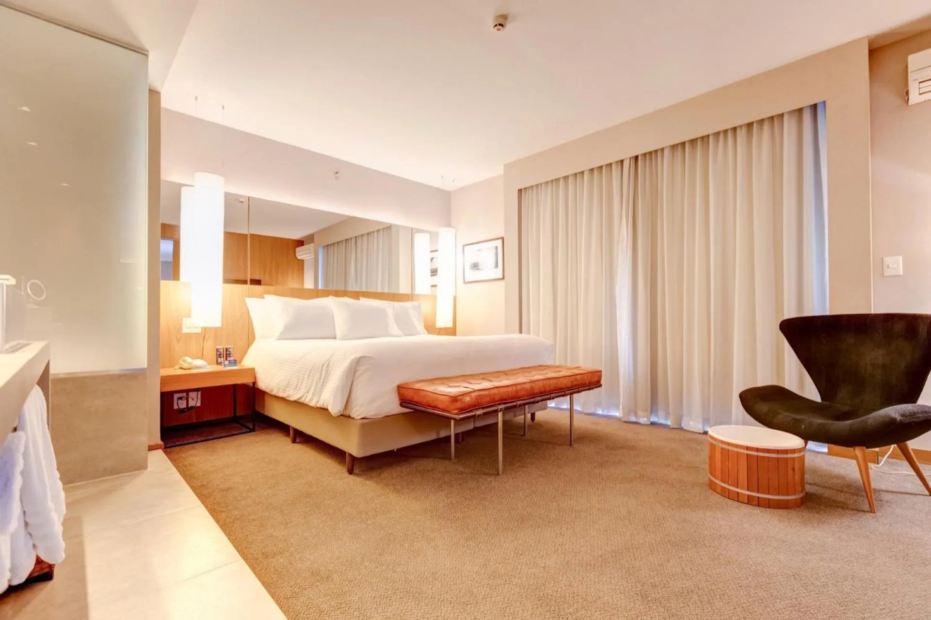 Bed in Radisson Blu São Paulo