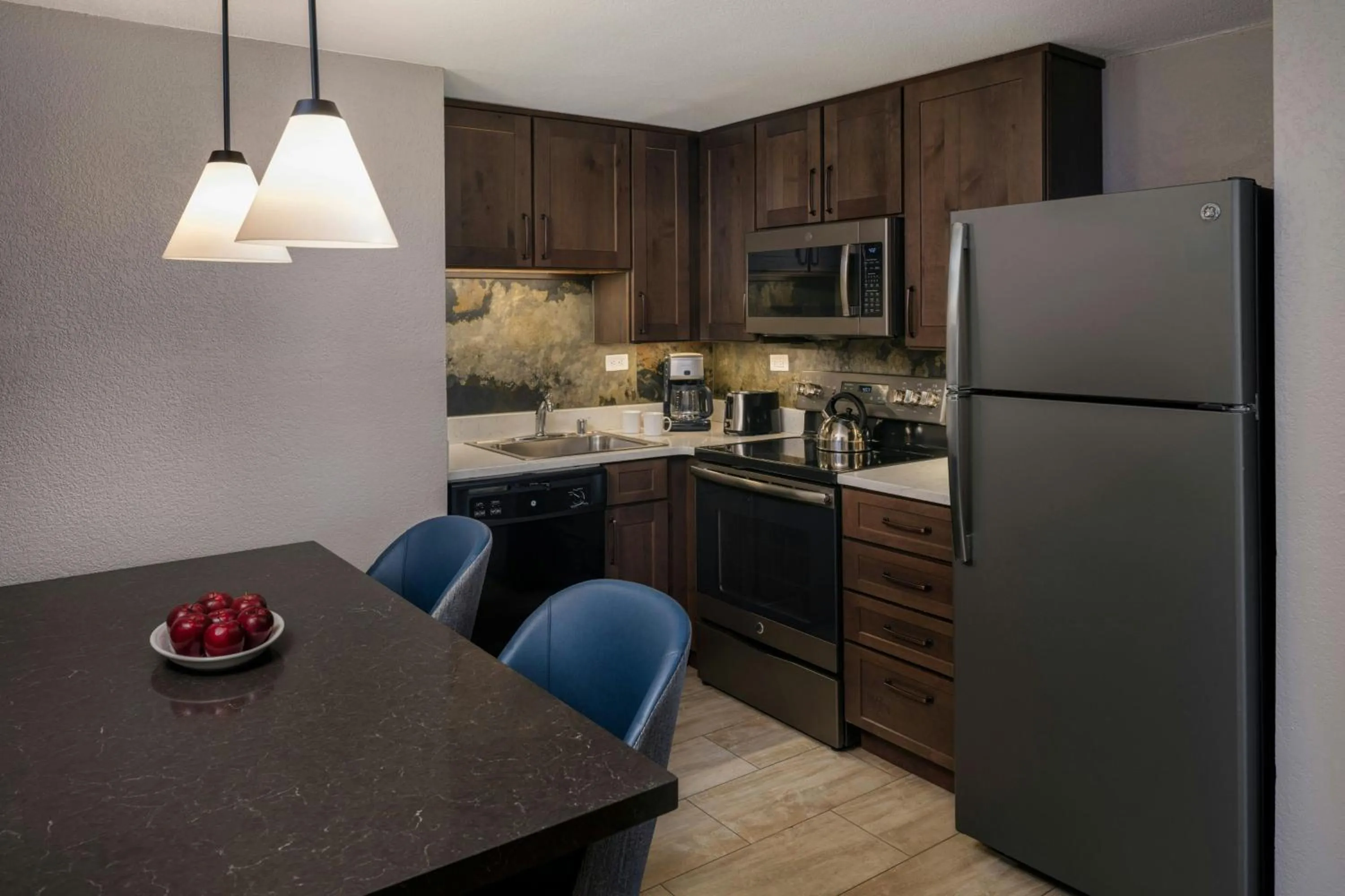 Bedroom in Marriott's Mountain Valley Lodge at Breckenridge