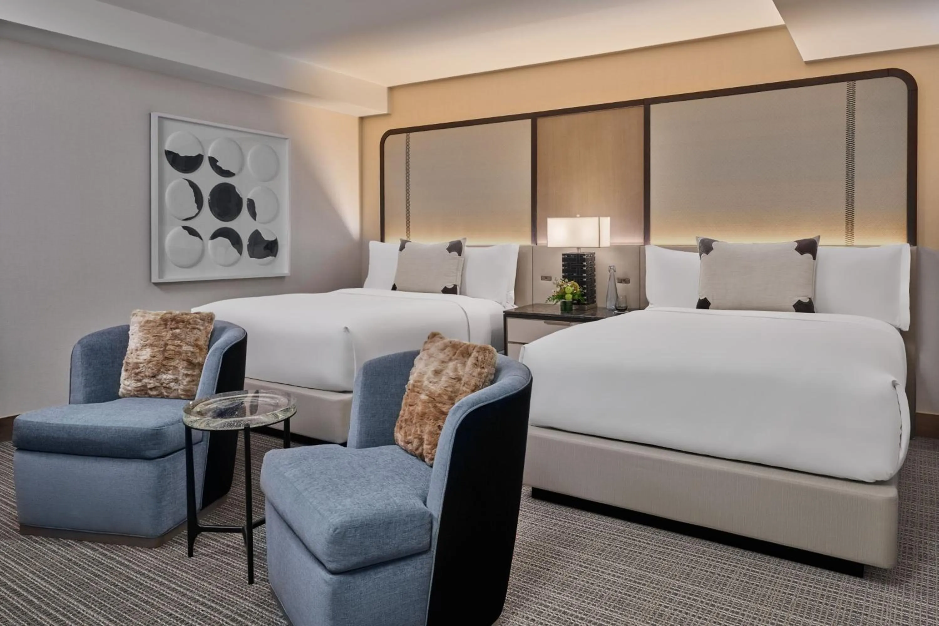 Photo of the whole room, Bed in The Ritz-Carlton, Lake Tahoe