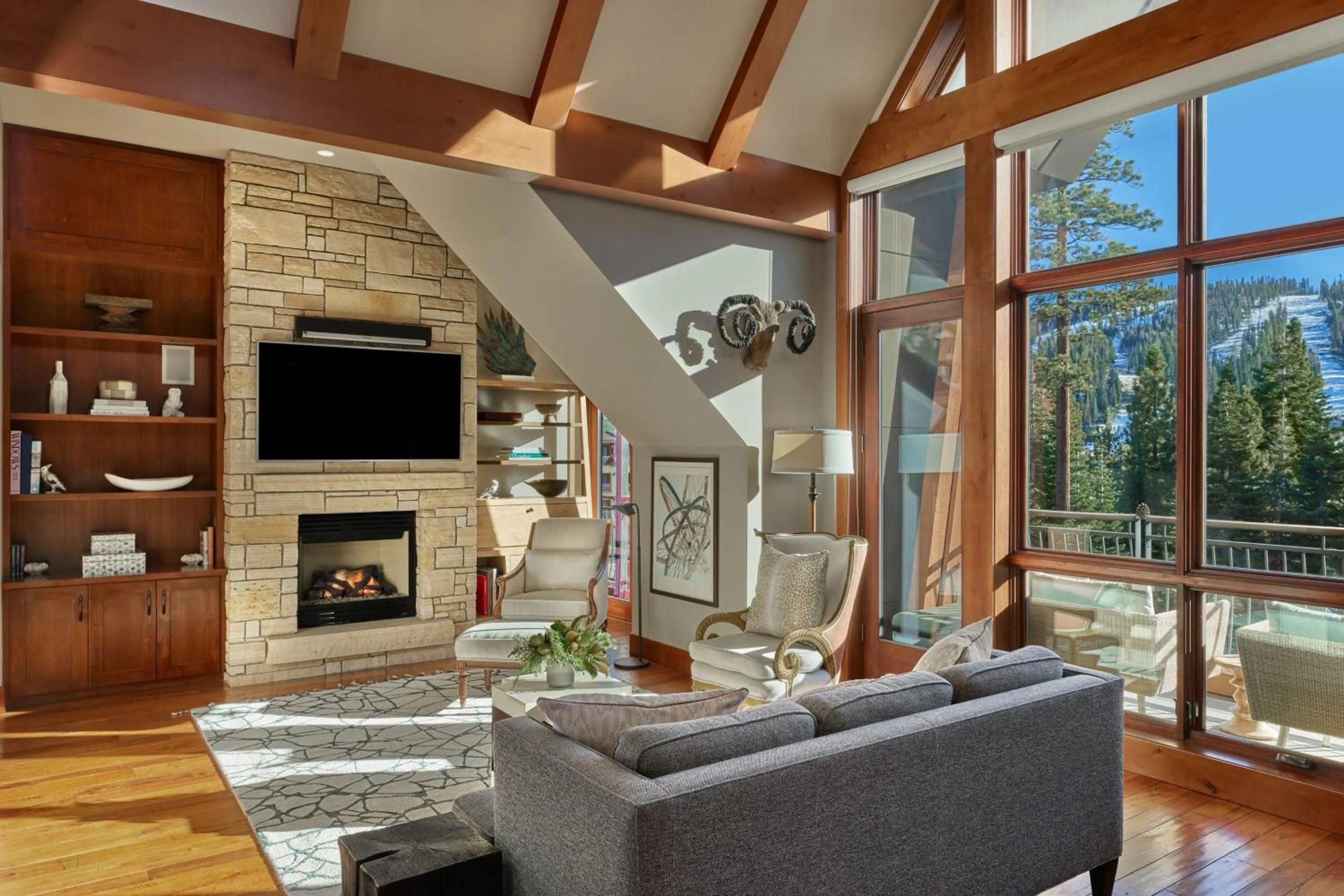 Living room in The Ritz-Carlton, Lake Tahoe