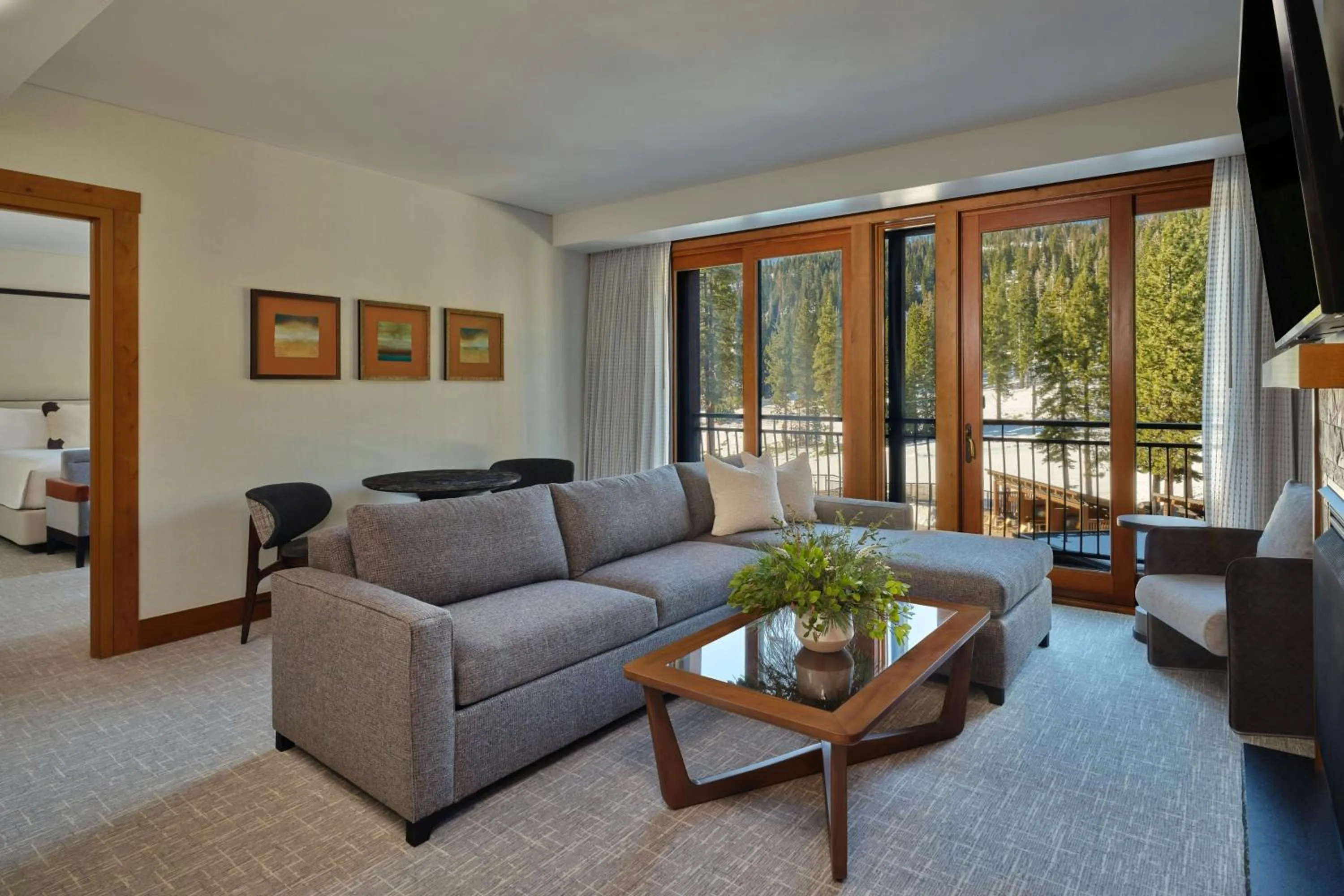 Living room in The Ritz-Carlton, Lake Tahoe