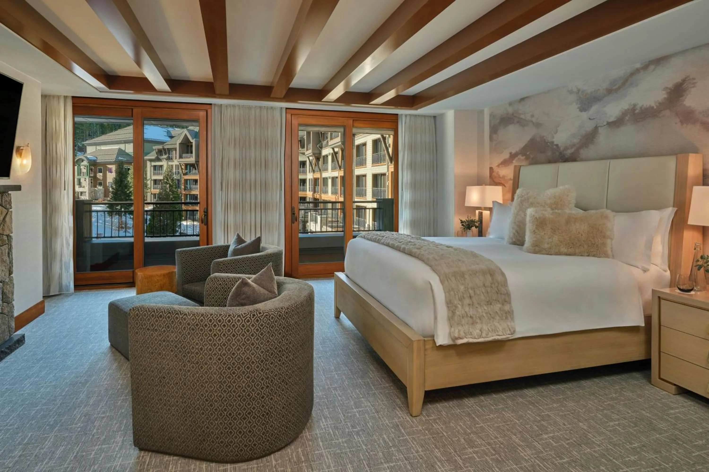 Bedroom, Bed in The Ritz-Carlton, Lake Tahoe
