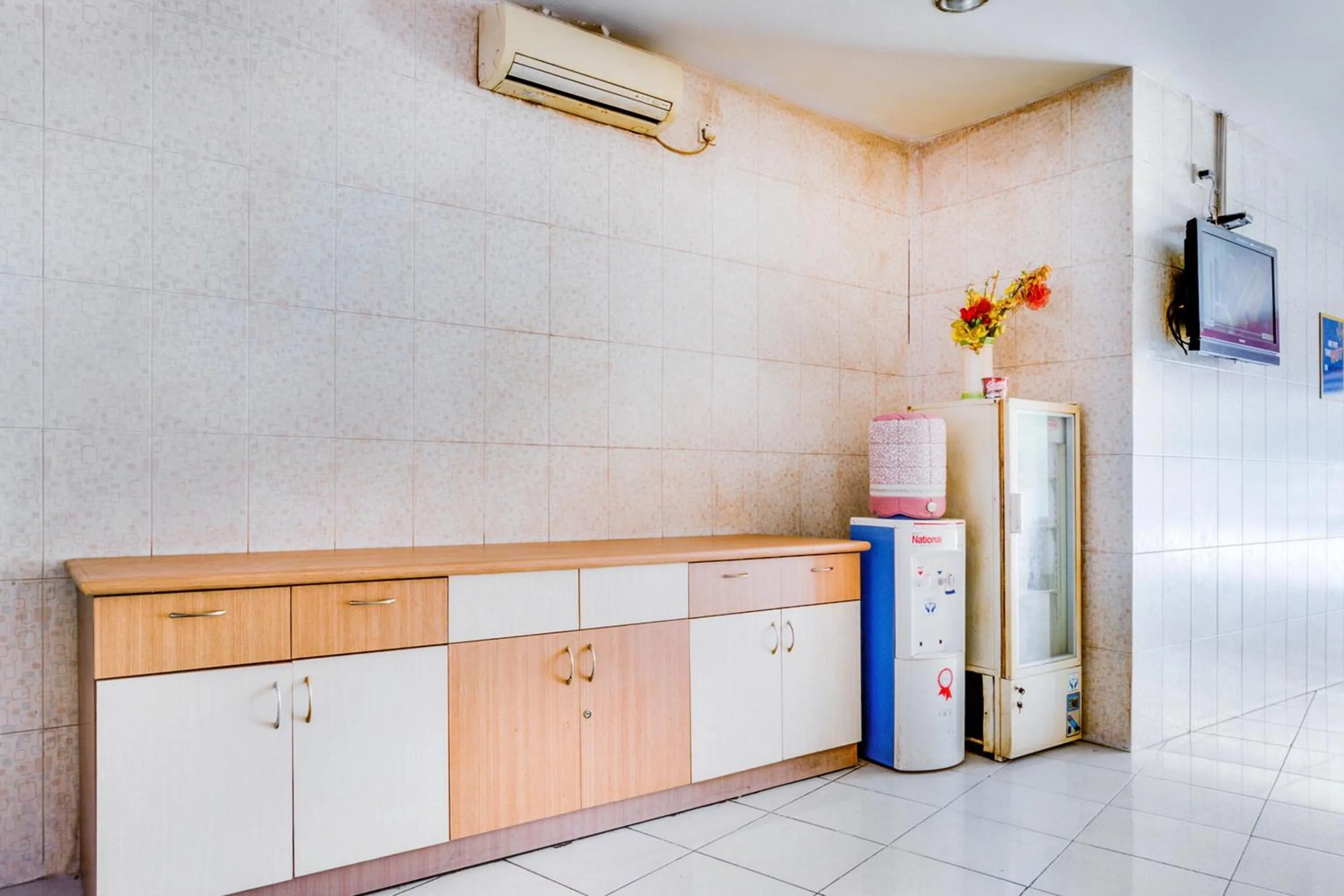 Lobby or reception in Hotel O Wisma Jampea