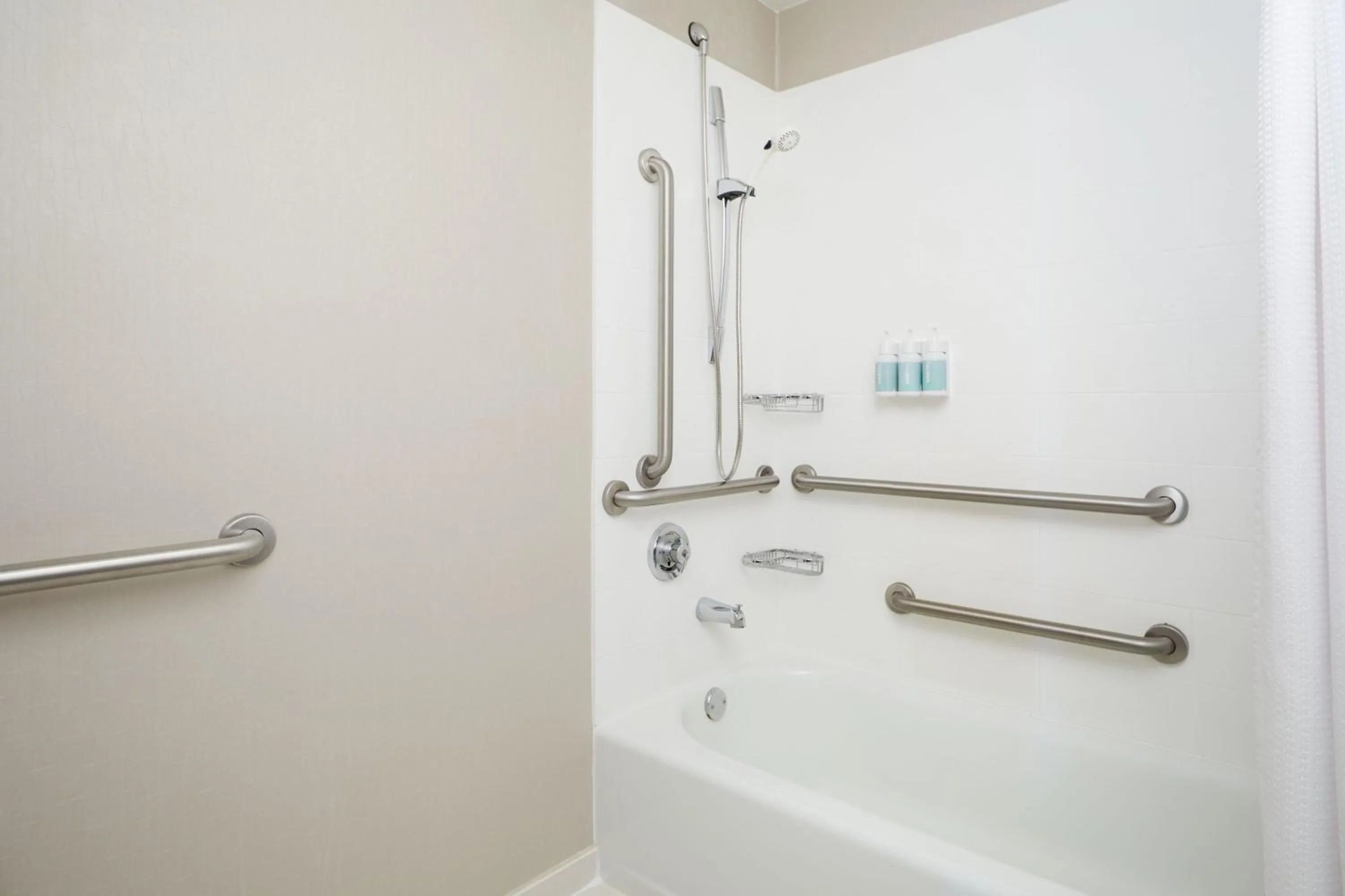 Bathroom in SpringHill Suites St. Louis Brentwood