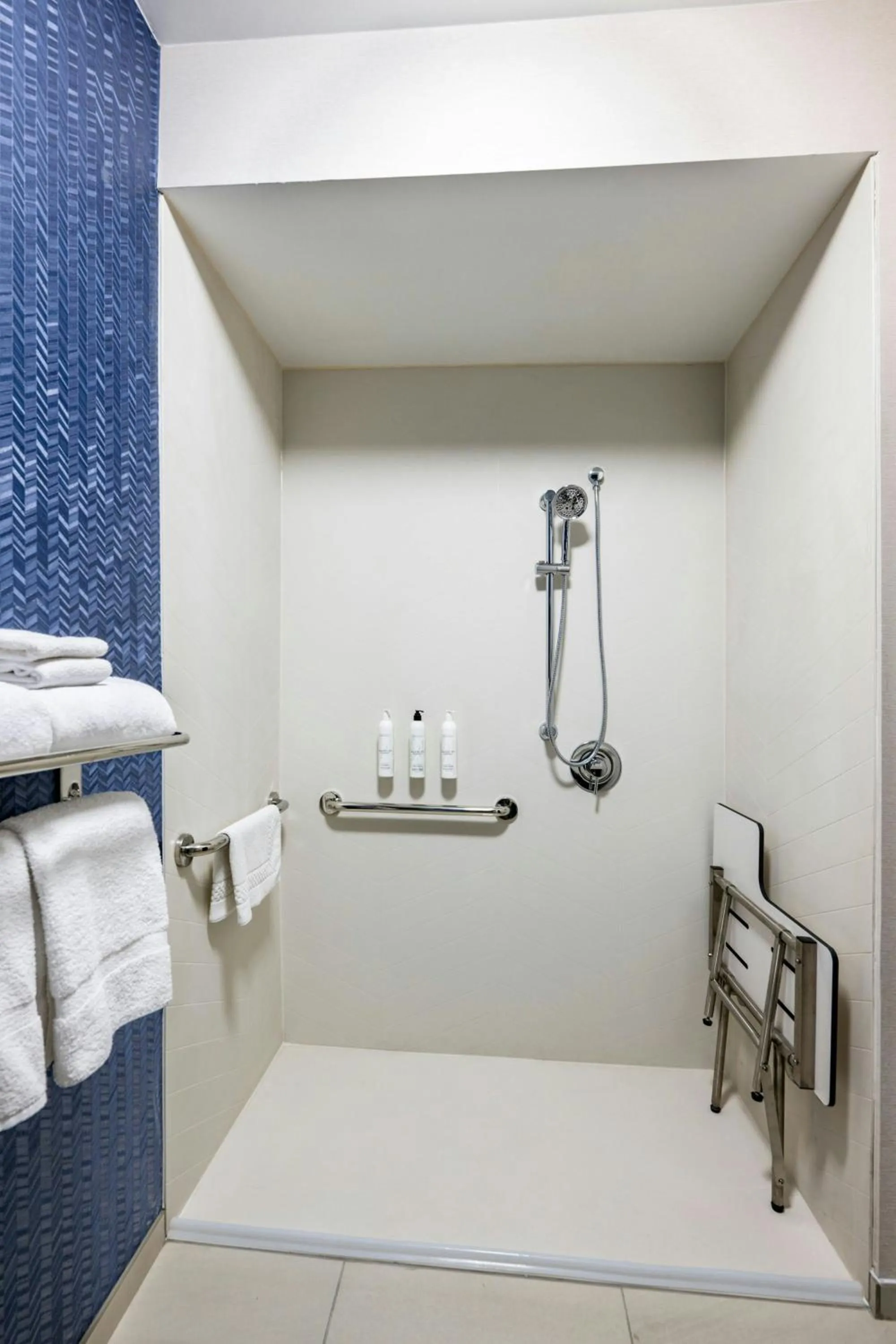 Bathroom in Fairfield Inn & Suites by Marriott St Louis Chesterfield