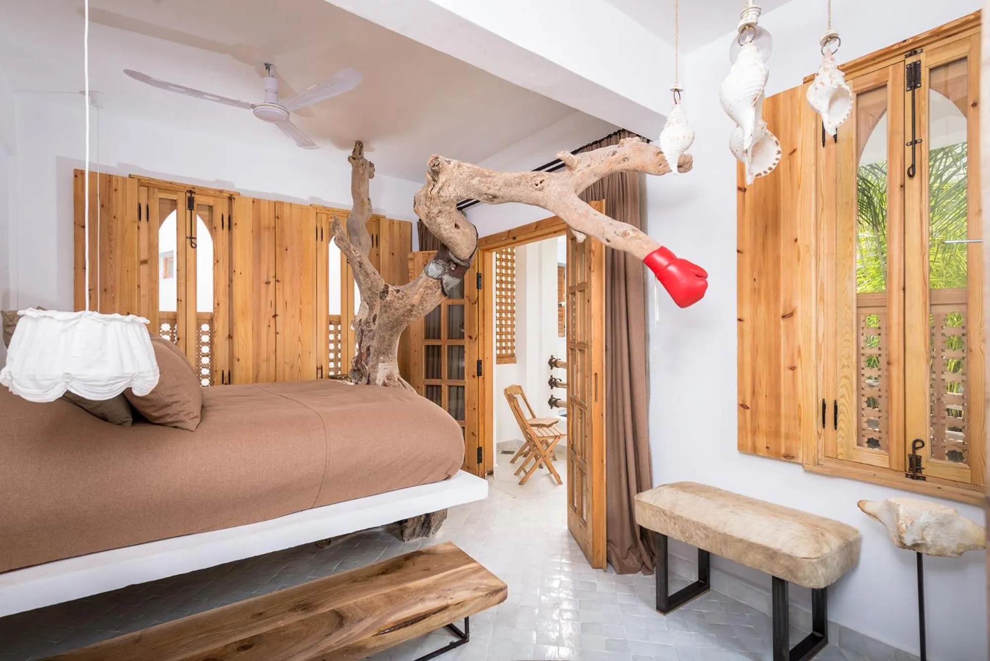 Decorative detail, Bed in Munga Guesthouse