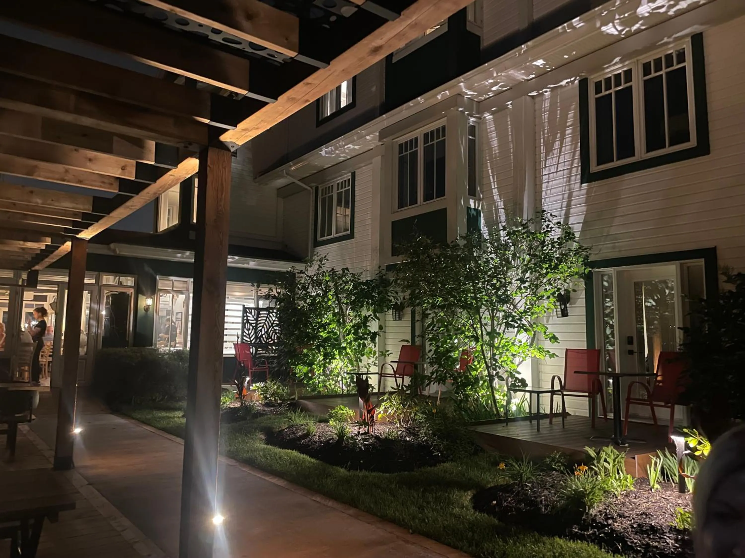 Garden view in Goéliche hotel et appartement
