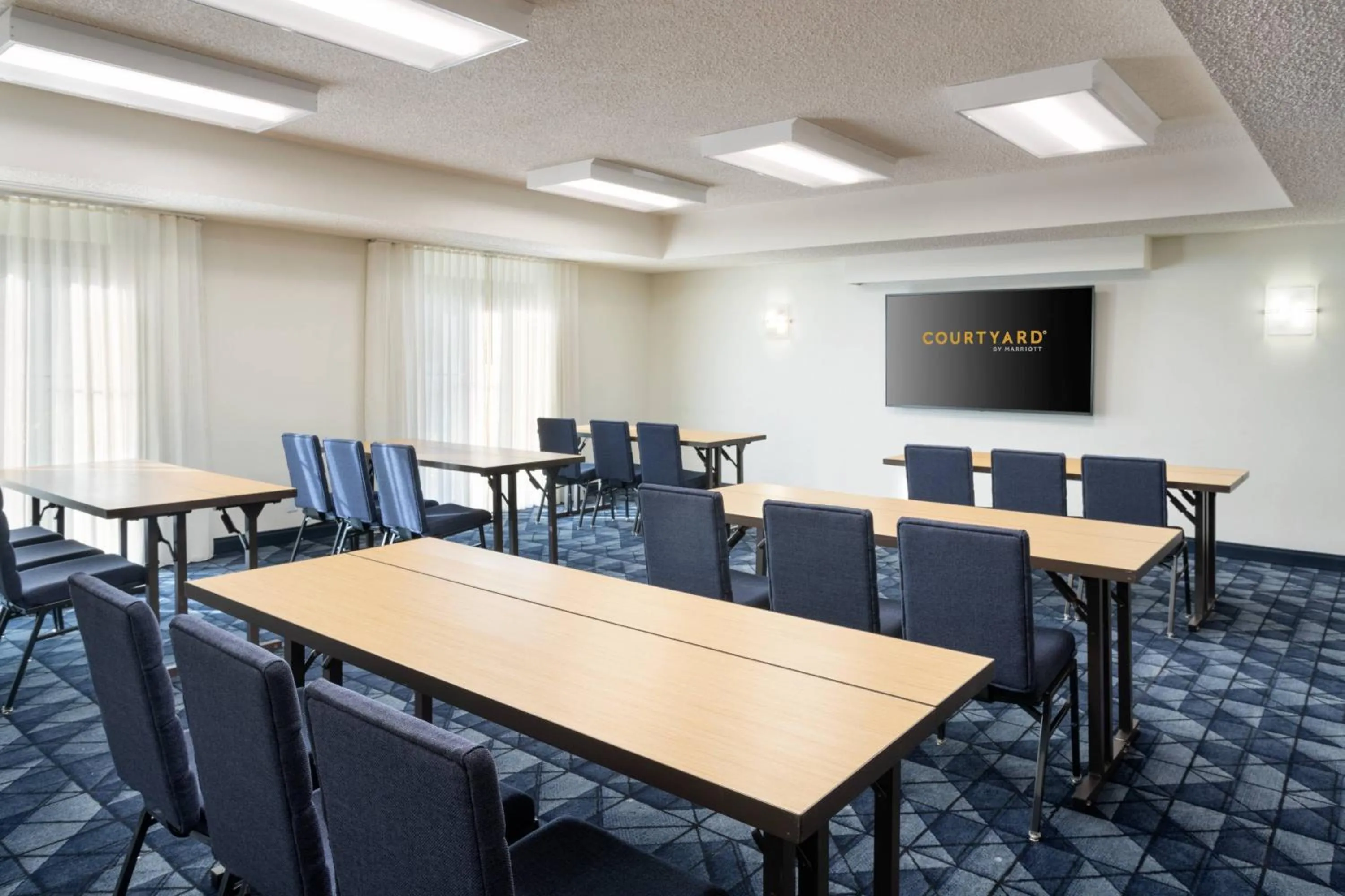 Meeting/conference room in Courtyard St. Petersburg Clearwater