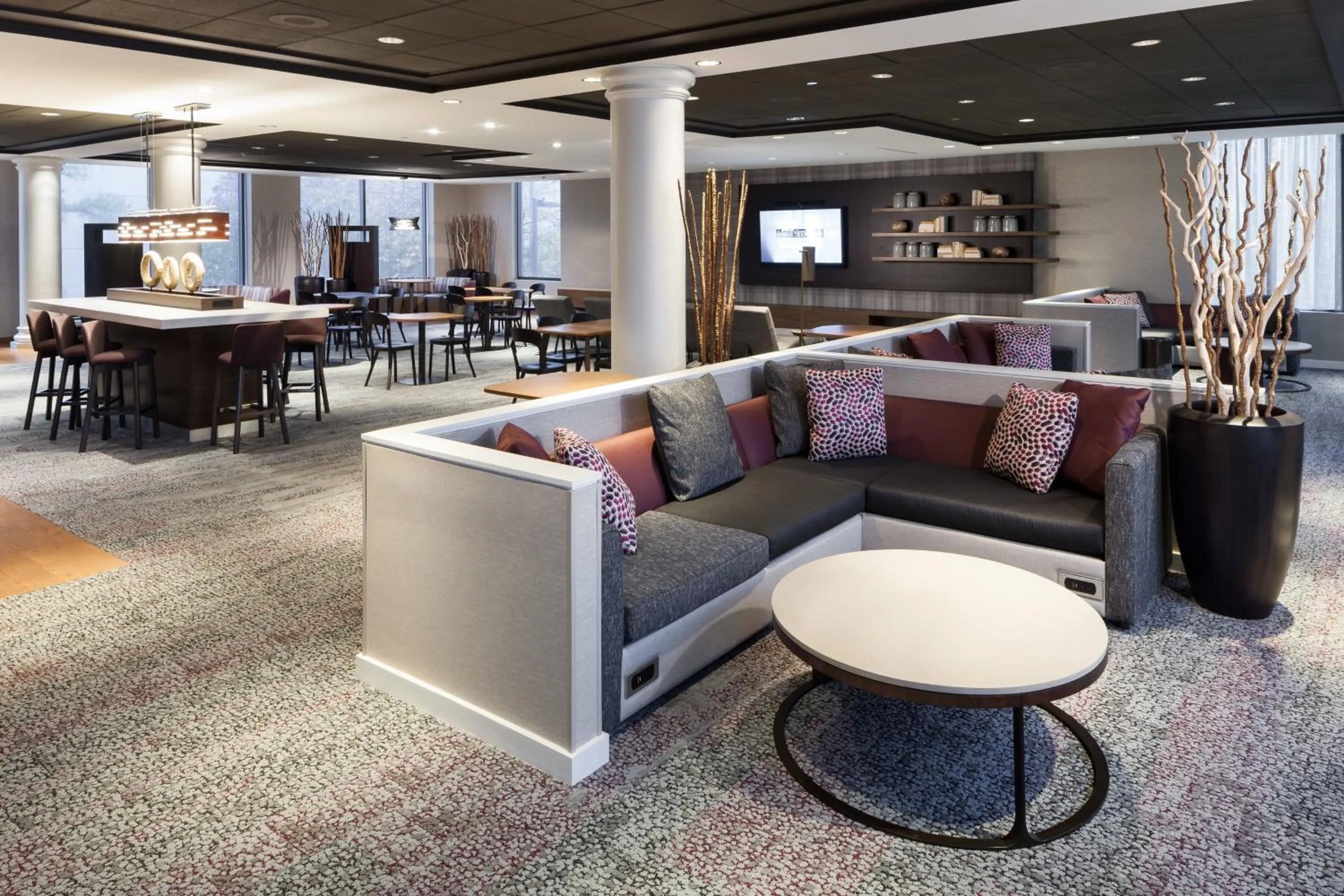 Lobby or reception in Courtyard Alexandria Old Town/Southwest