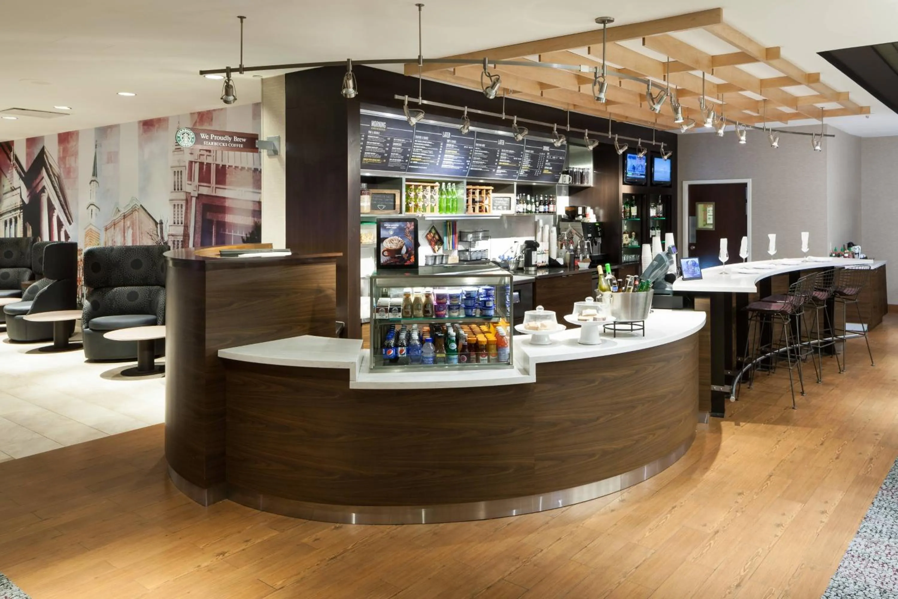 Restaurant/places to eat in Courtyard Alexandria Old Town/Southwest