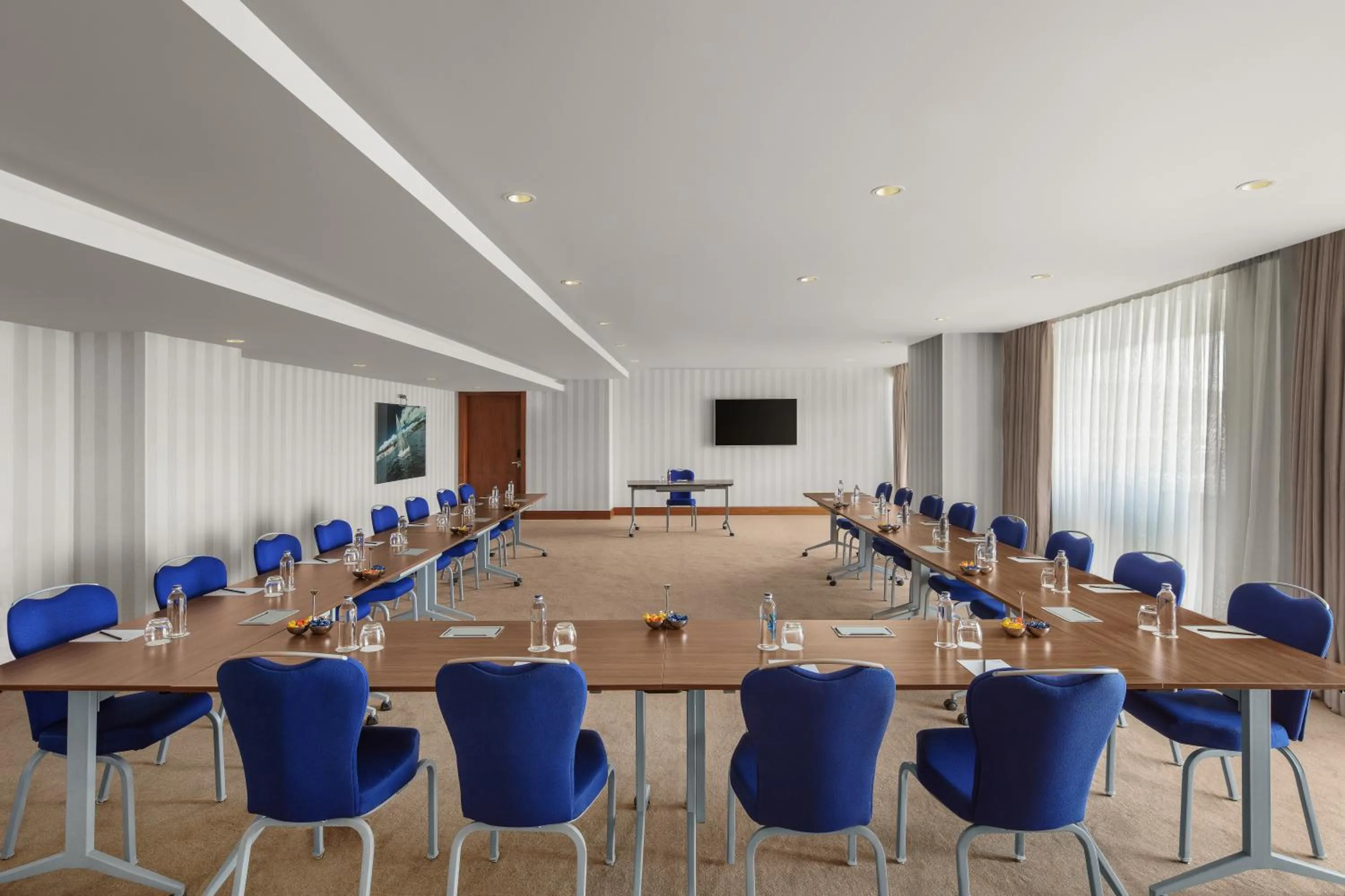 Meeting/conference room in Four Points by Sheraton Izmir