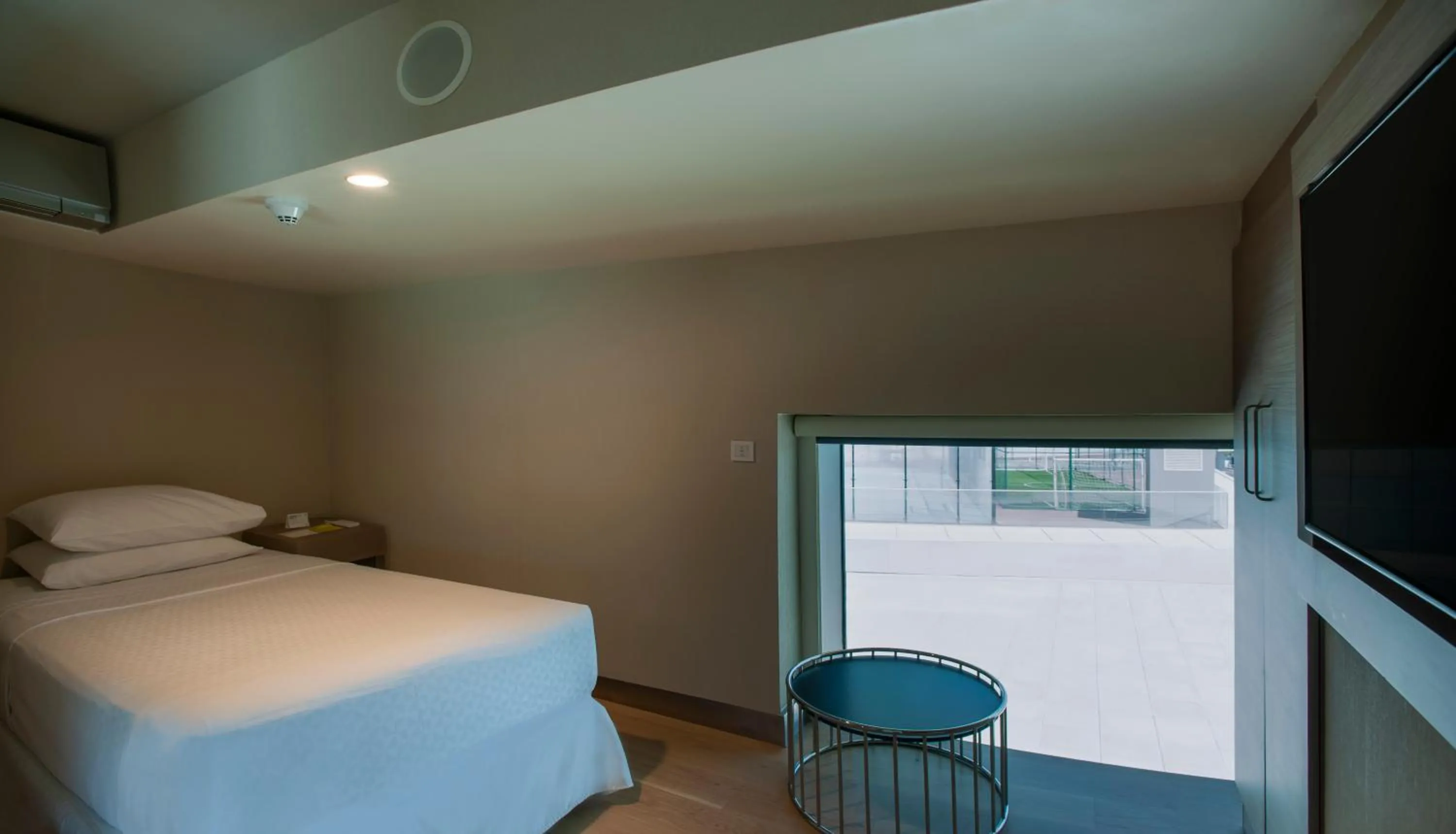 TV and multimedia, Bed in Four Points by Sheraton Izmir