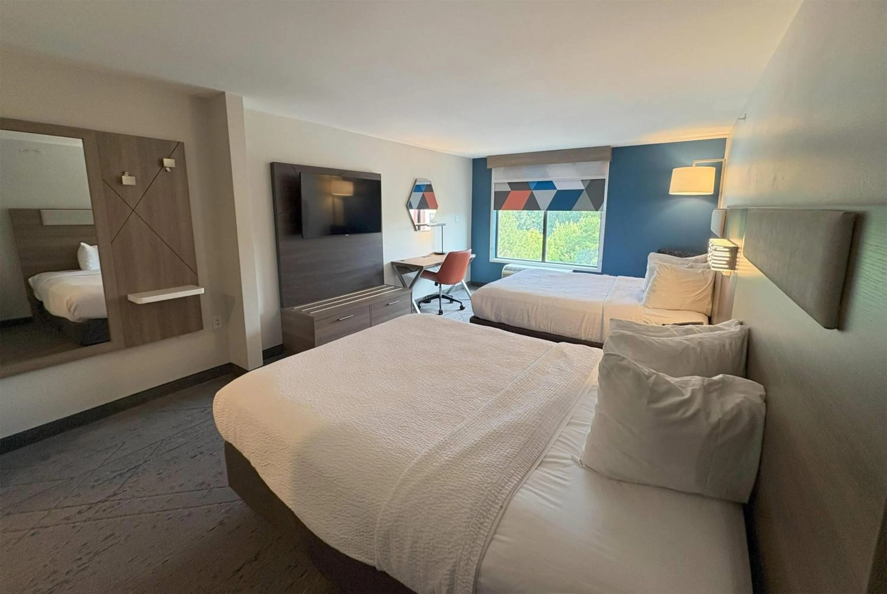 Photo of the whole room, Bed in Wingate by Wyndham State Arena Raleigh/Cary Hotel