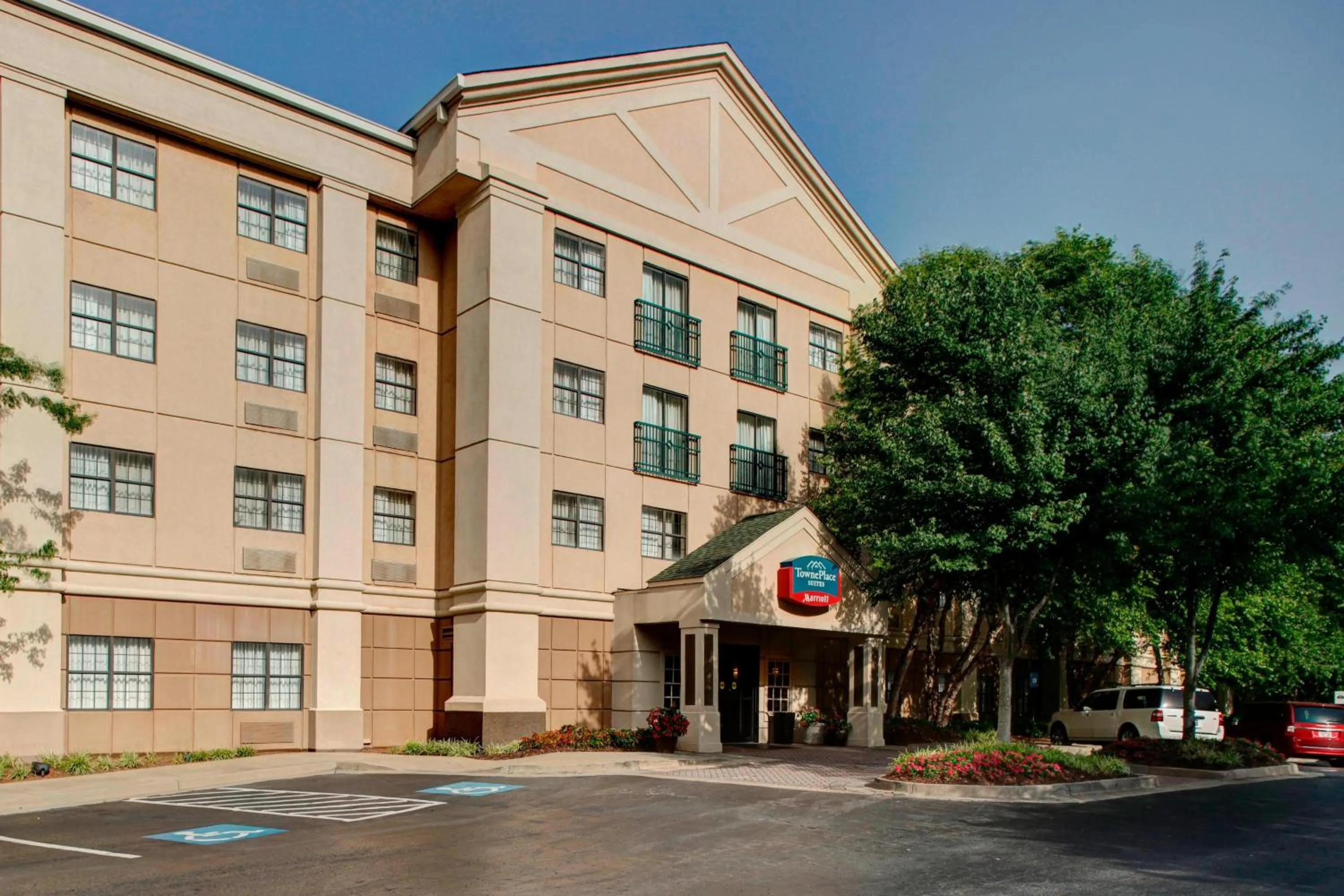 Property building in TownePlace Suites Atlanta Buckhead