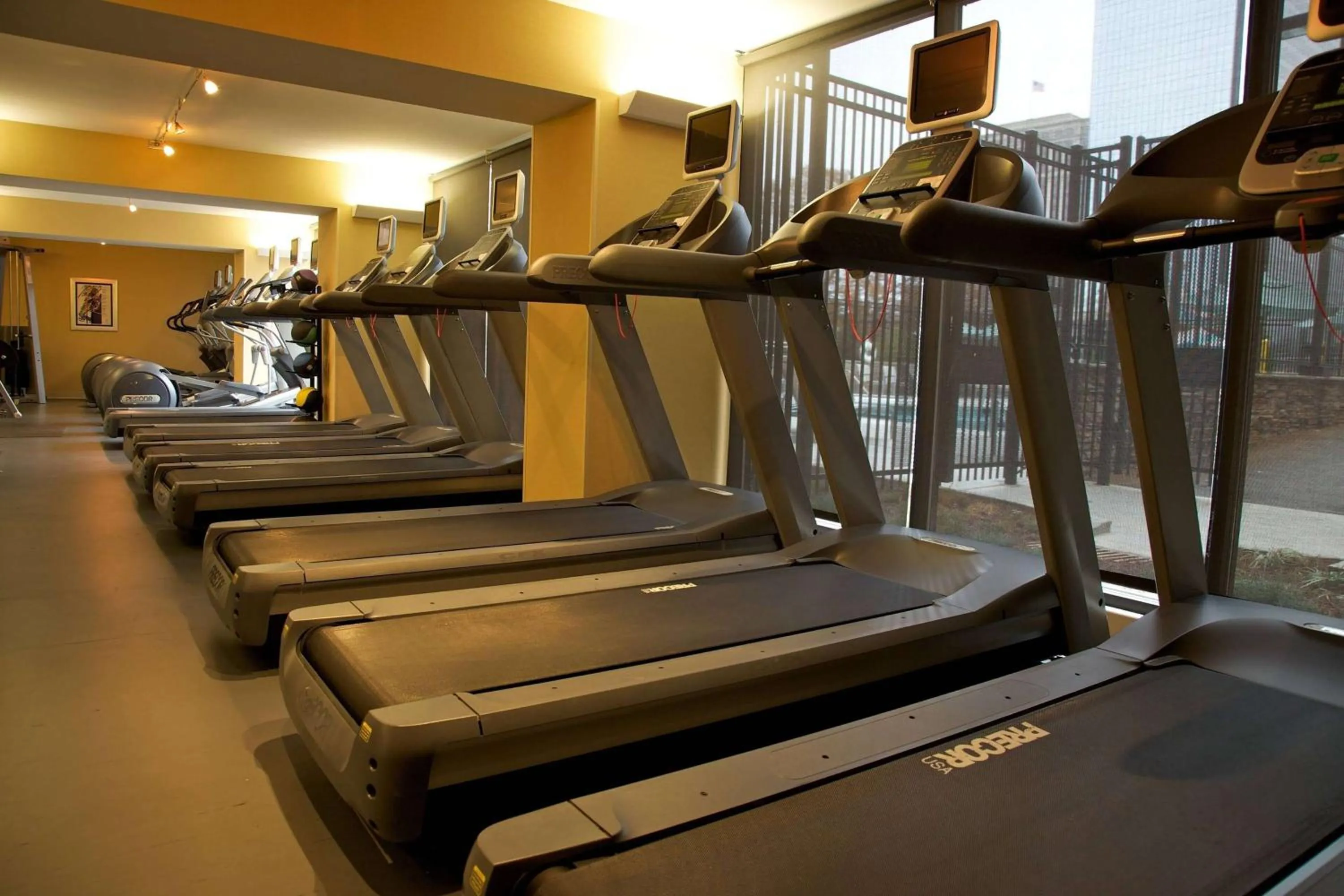 Fitness centre/facilities in Wyndham Atlanta Buckhead Hotel & Conference Center
