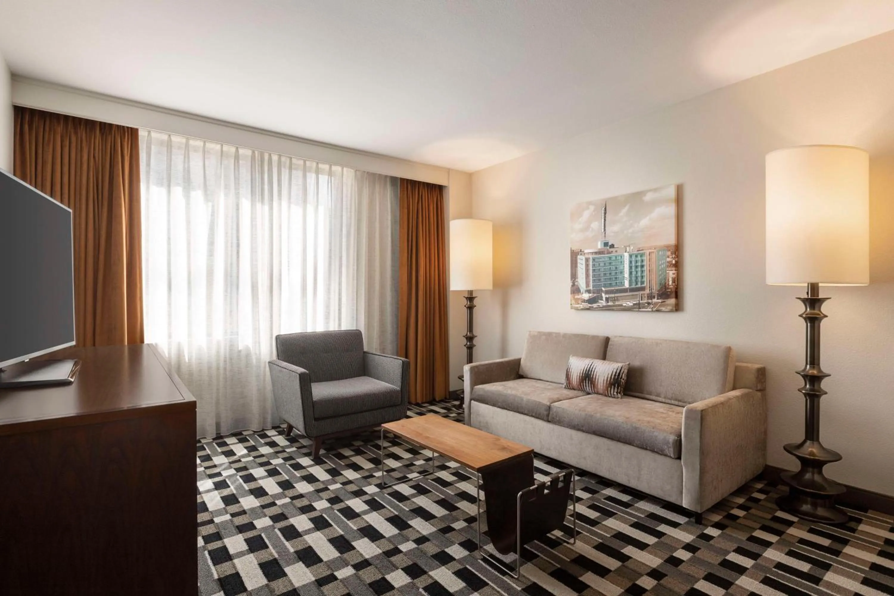 Living room in The American Hotel Atlanta Downtown-a Doubletree by Hilton