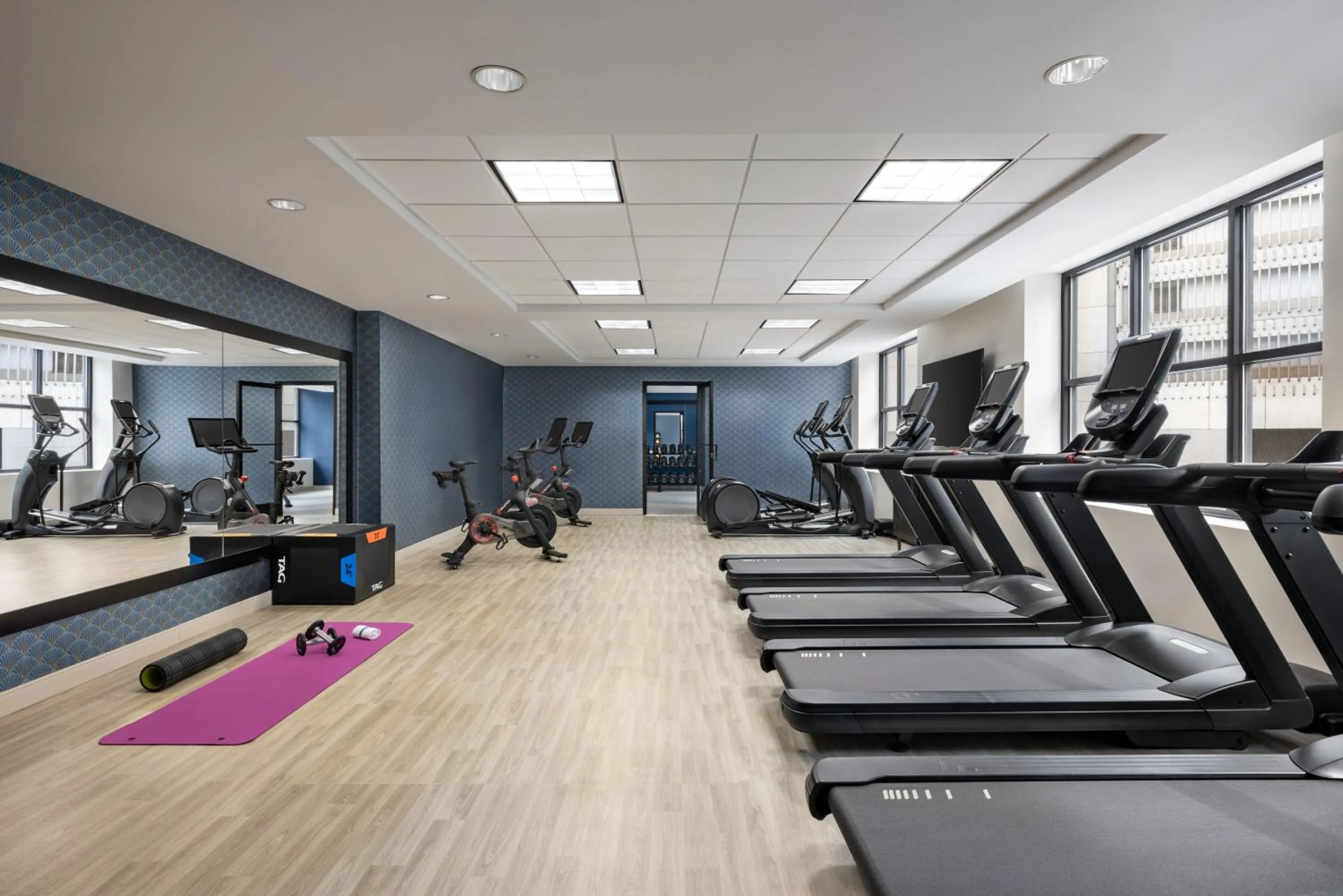 Fitness centre/facilities in The American Hotel Atlanta Downtown-a Doubletree by Hilton